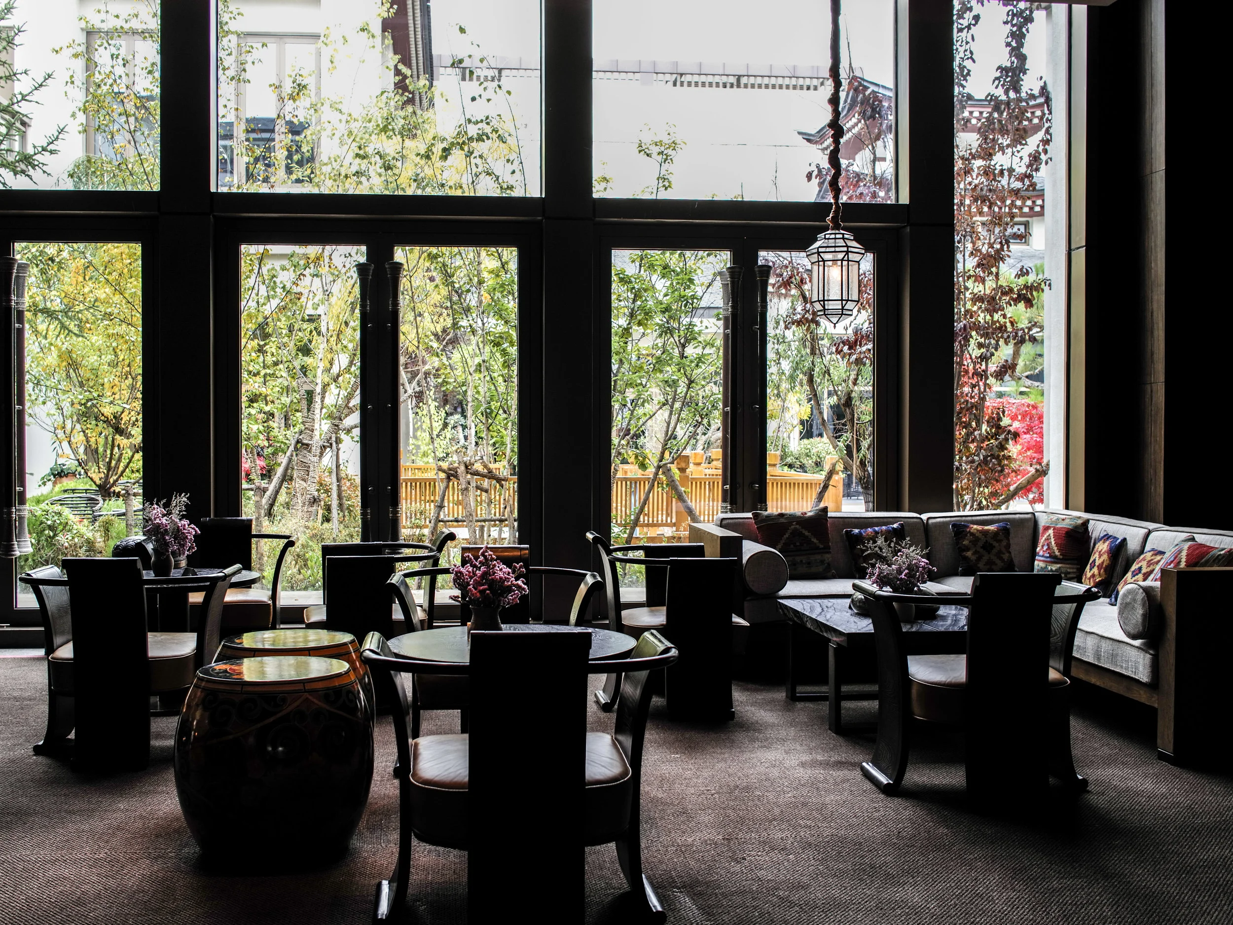 lobby - Shambhala Lounge