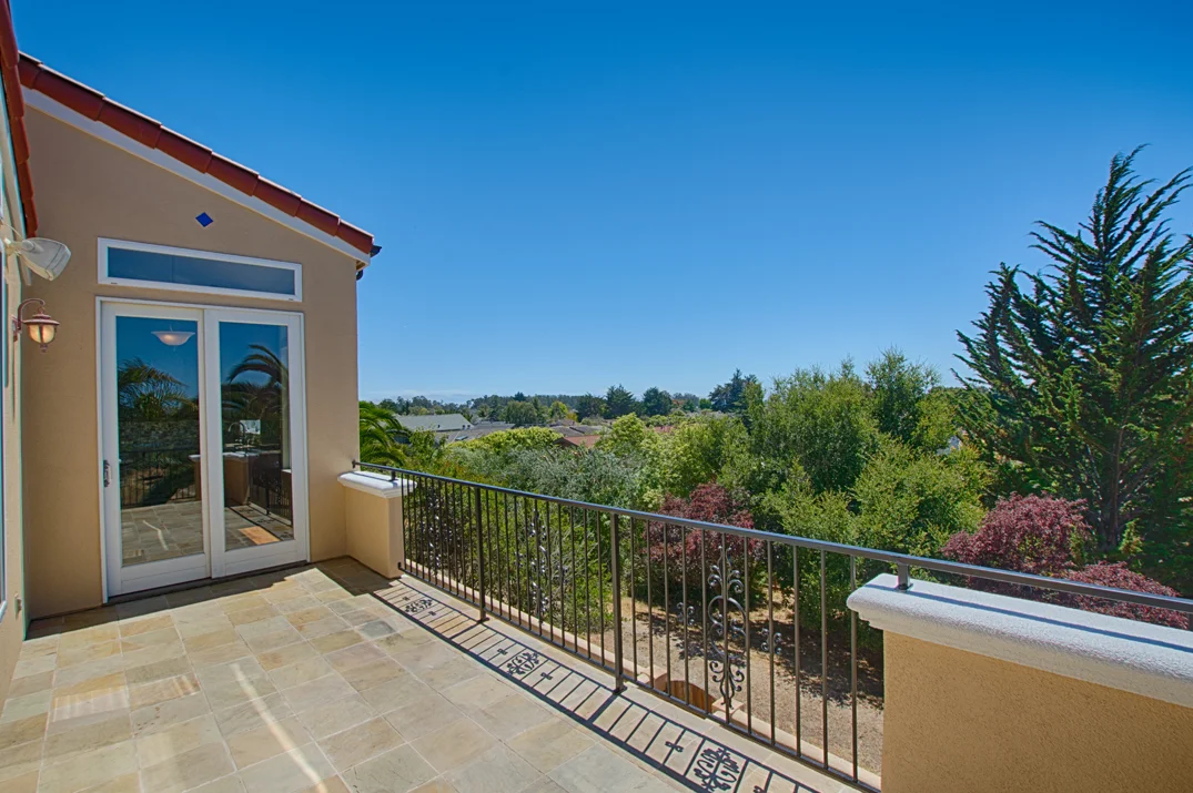 8890_HDR.jpg