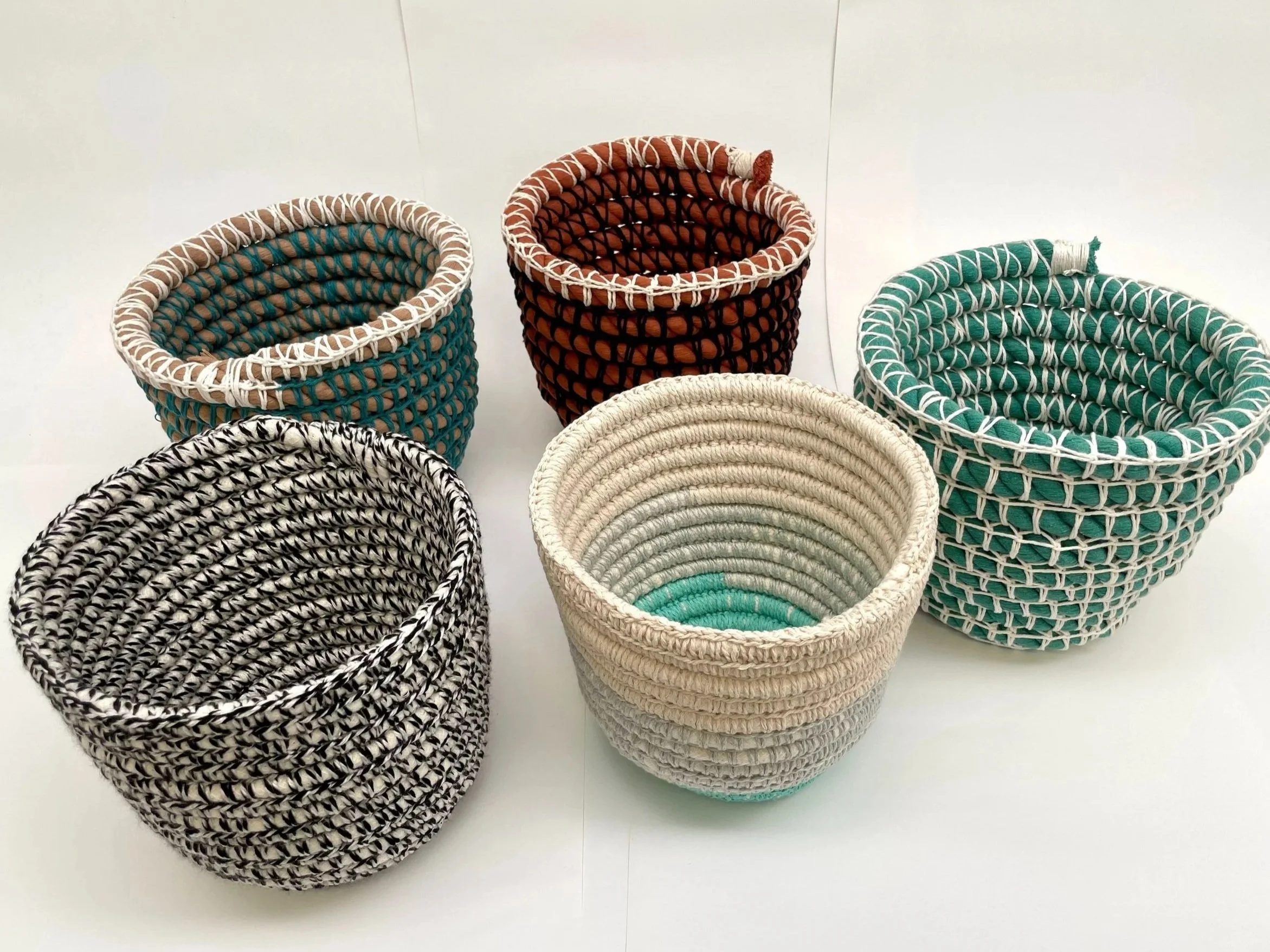 8" baskets