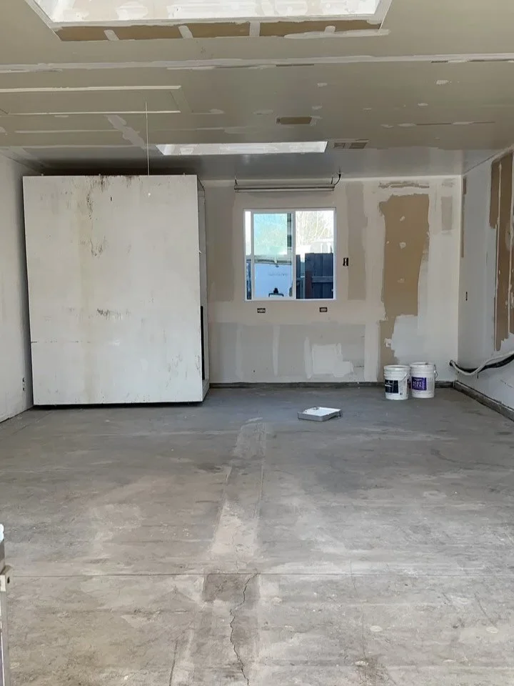 This is HUGE!! 
It&rsquo;s a huge space! It&rsquo;s huge news! And this huge for me, to be moving my studio space into my dad&rsquo;s old barn where he used to keep his boats, fishing gear and his workshop! 🥹🥹😍✨🎉 It&rsquo;s a big process, and I c