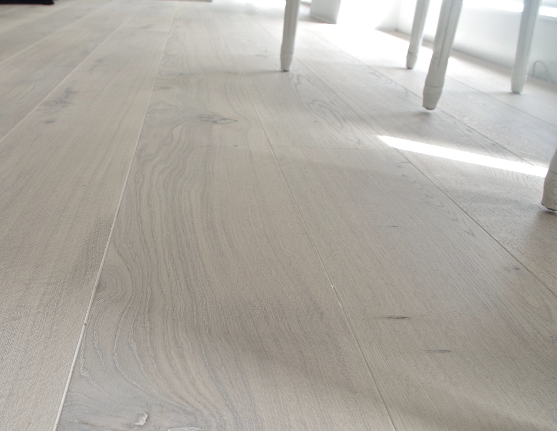 oak lye white oiled floor