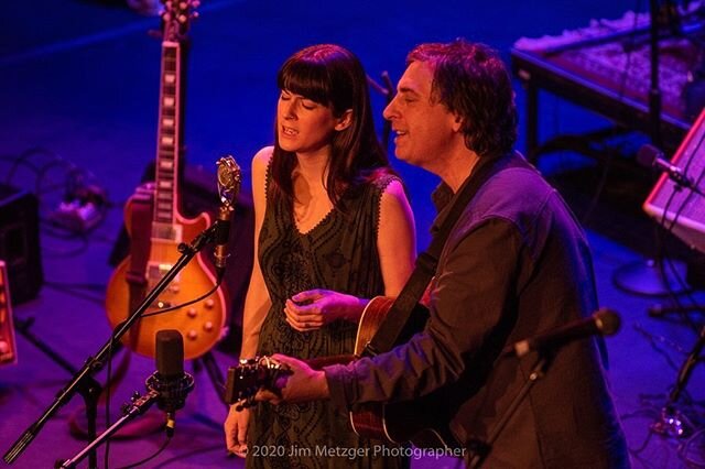 I really love singing harmonies with people and I&rsquo;m grateful to those who ask me to do it. ✨ Here&rsquo;s a little flashback to earlier this month singing with @joecrookston at the beautiful Irvington theatre.  And a peak inside Joe&rsquo;s Cre