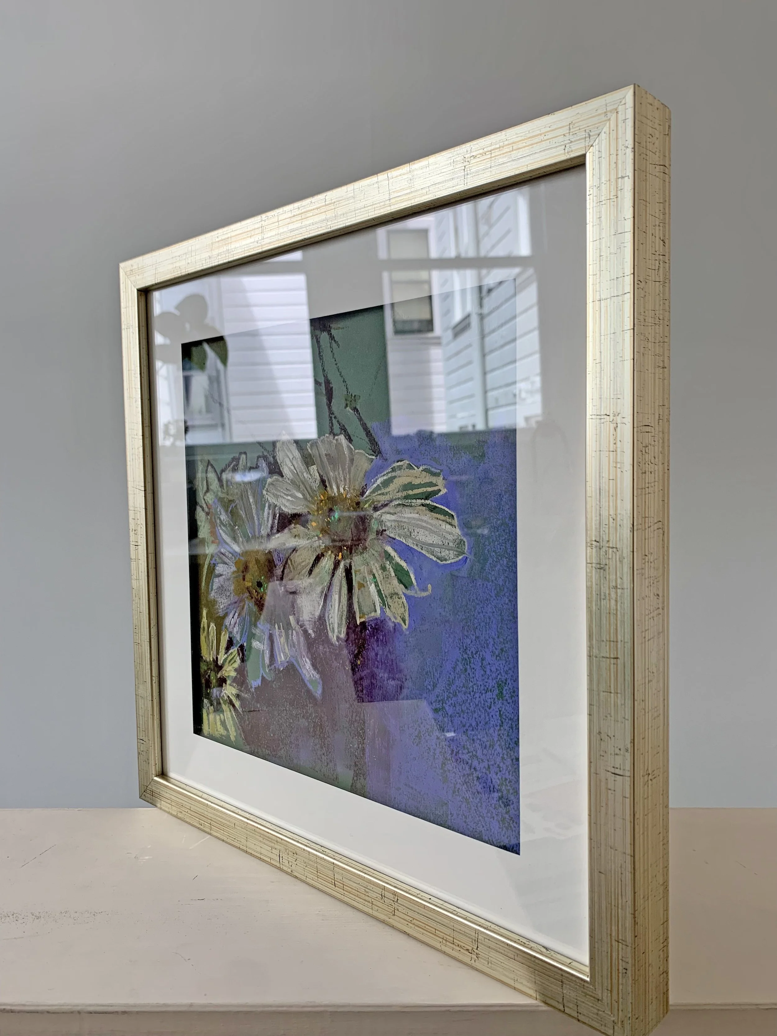 Humming in Frame 001.jpg