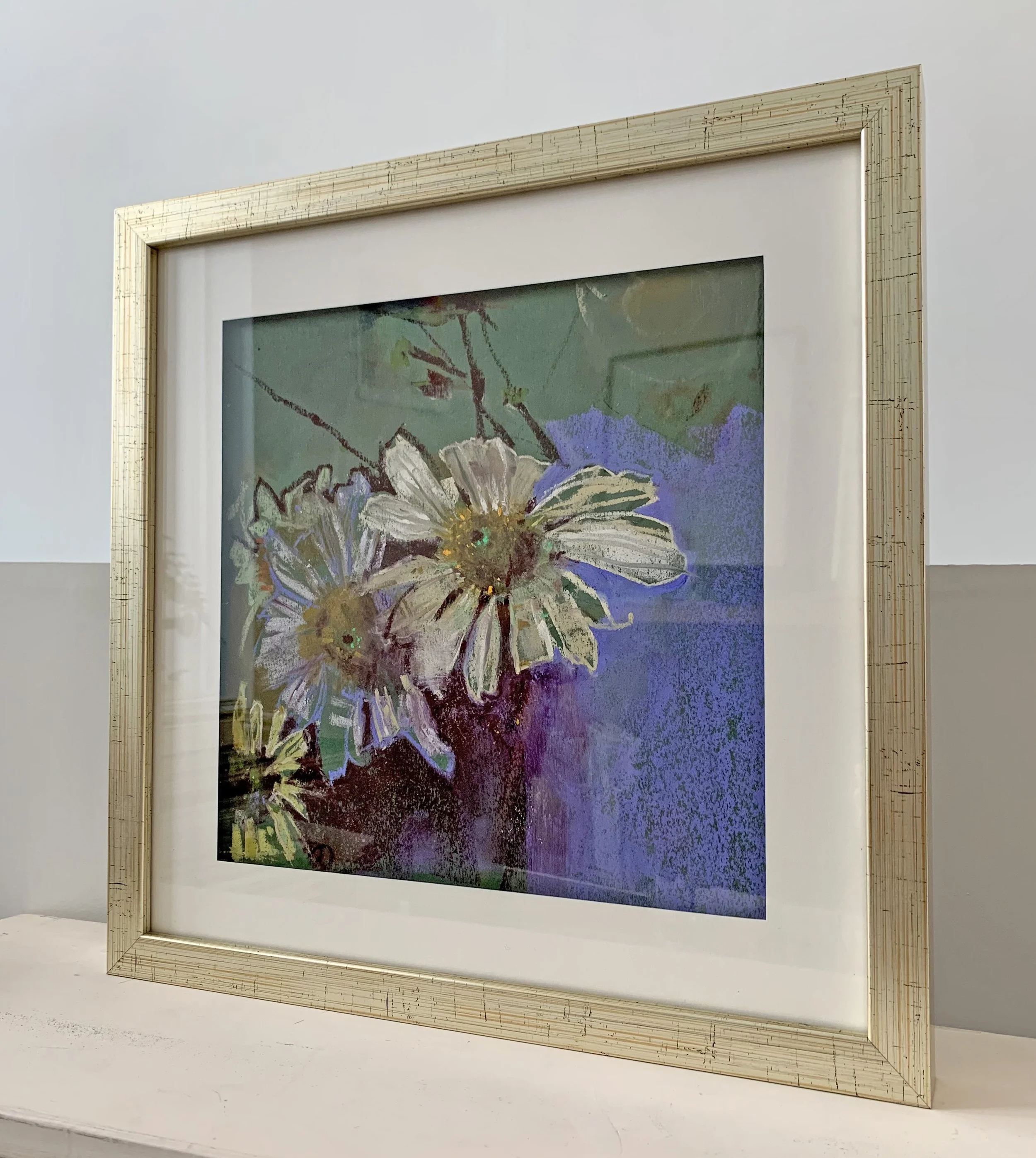 Humming in Frame 002.jpg