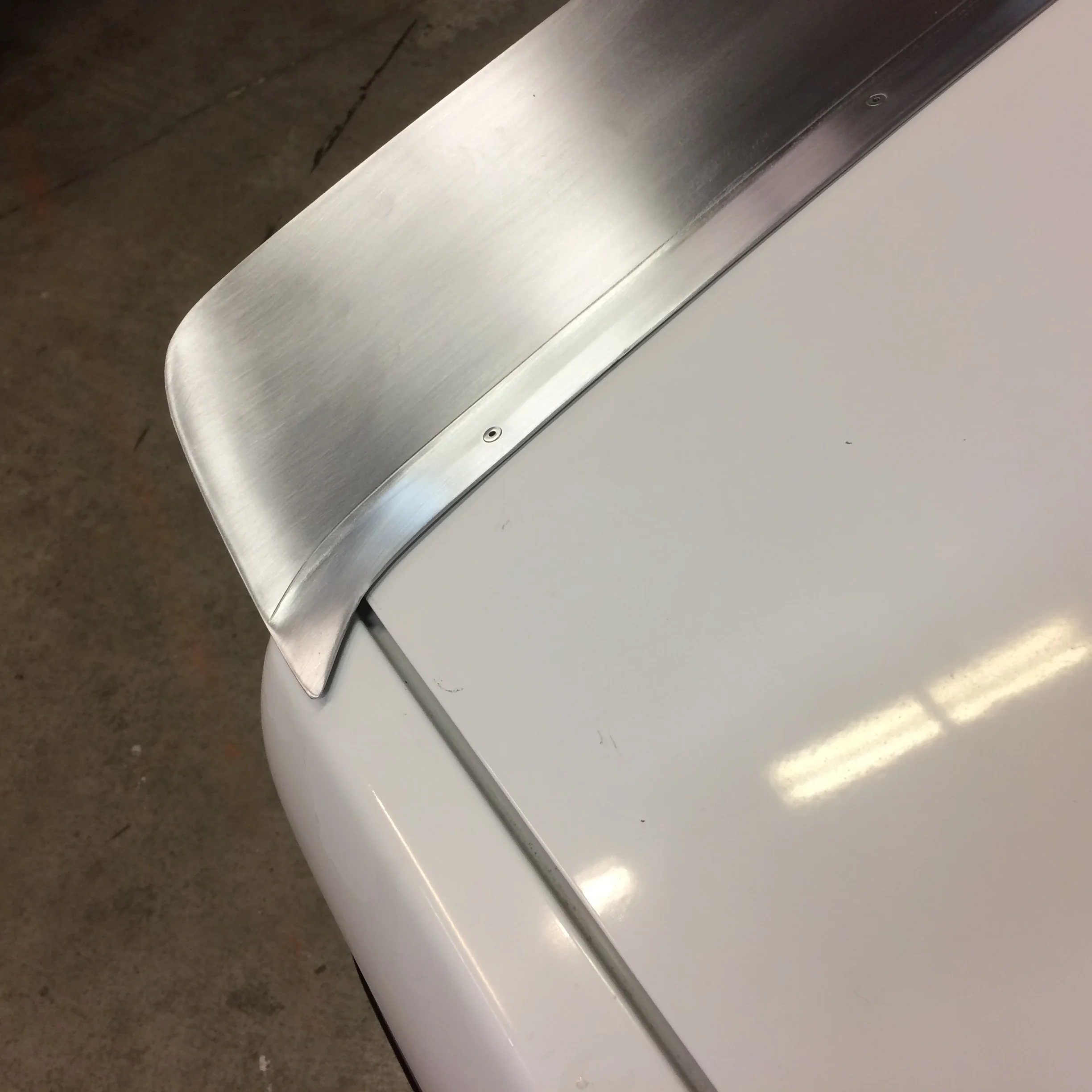 bmw e30 rear spoiler/lip (aluminum)