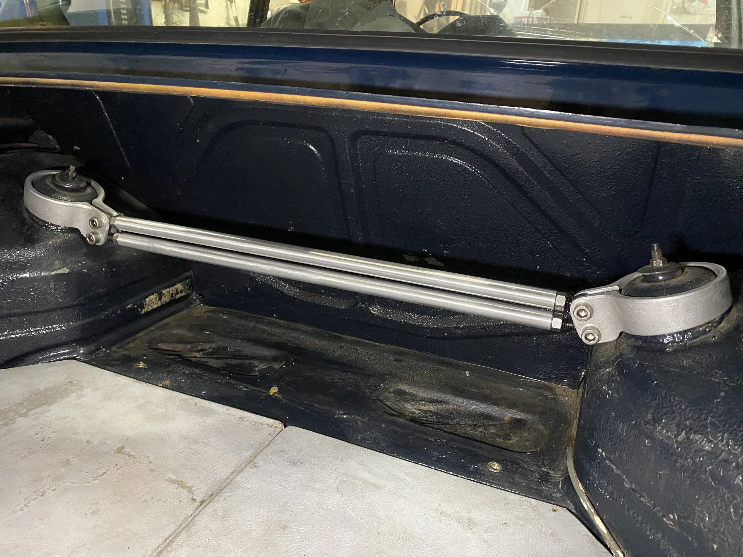 59539E3C-5A6C-4361-9B9F-126EE444A928