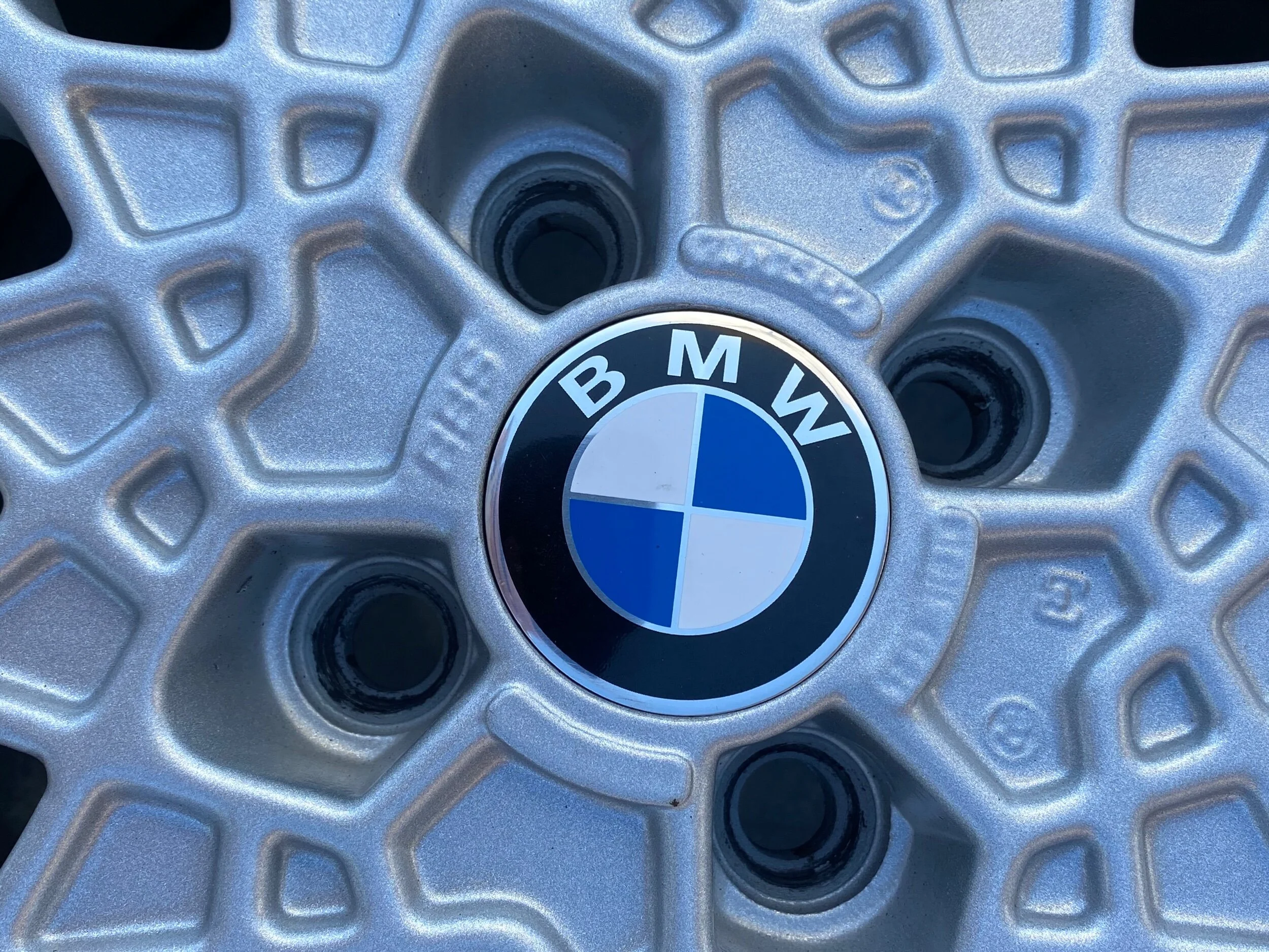 BF4AA24E-6CC6-4728-9E91-80C19E1FB000