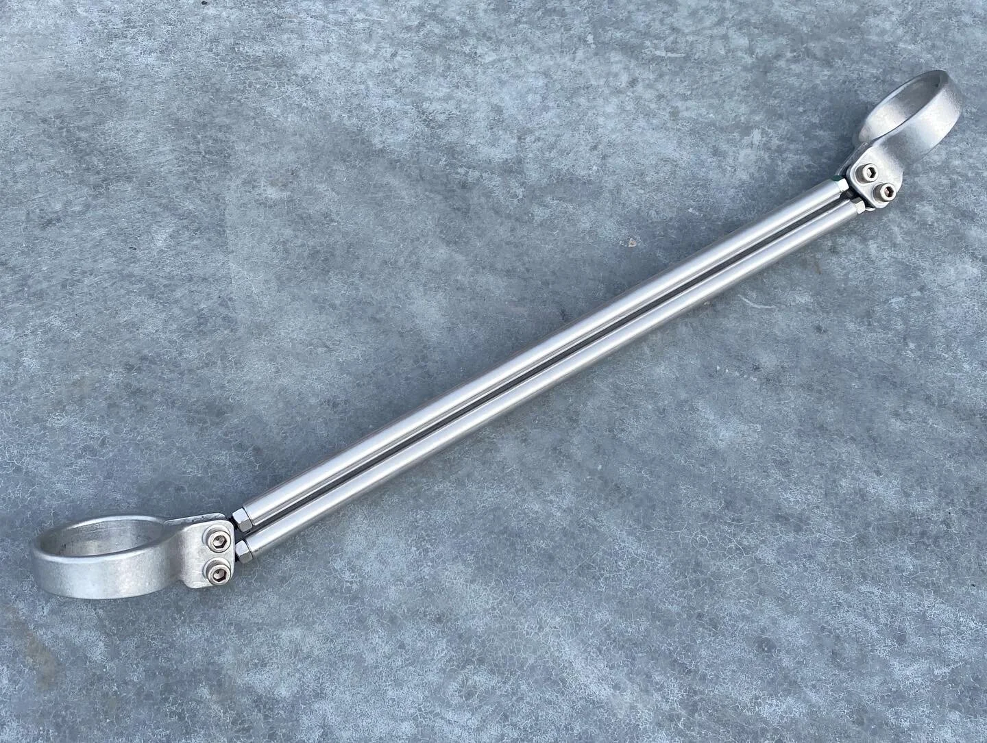 E48E8243-D2E4-4D31-8738-D02086590308