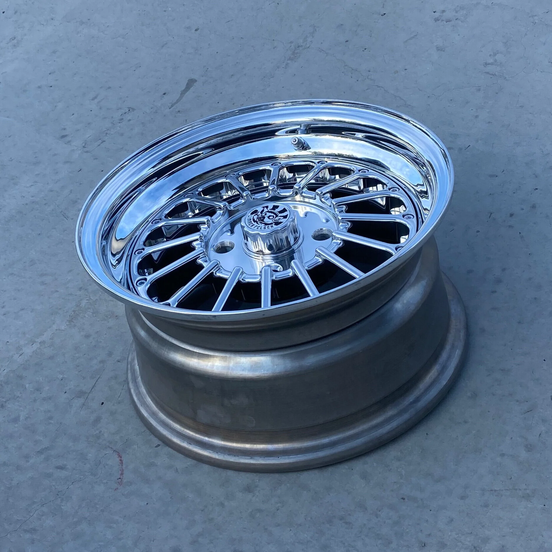 C899AF8C-7984-41EB-952C-AECACD76DBBB