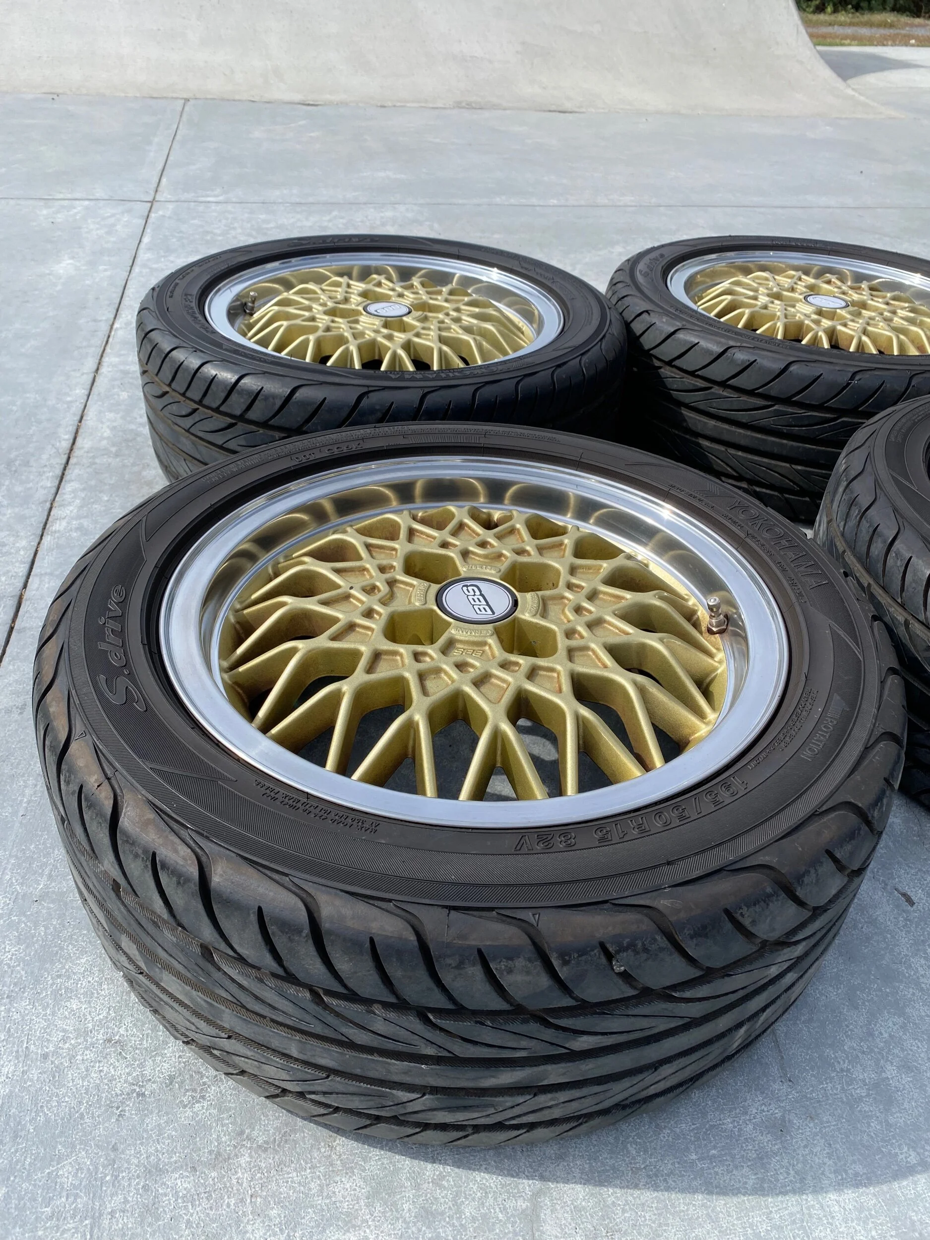 3527C26F-601B-45B8-A1F6-CB7828AE5679