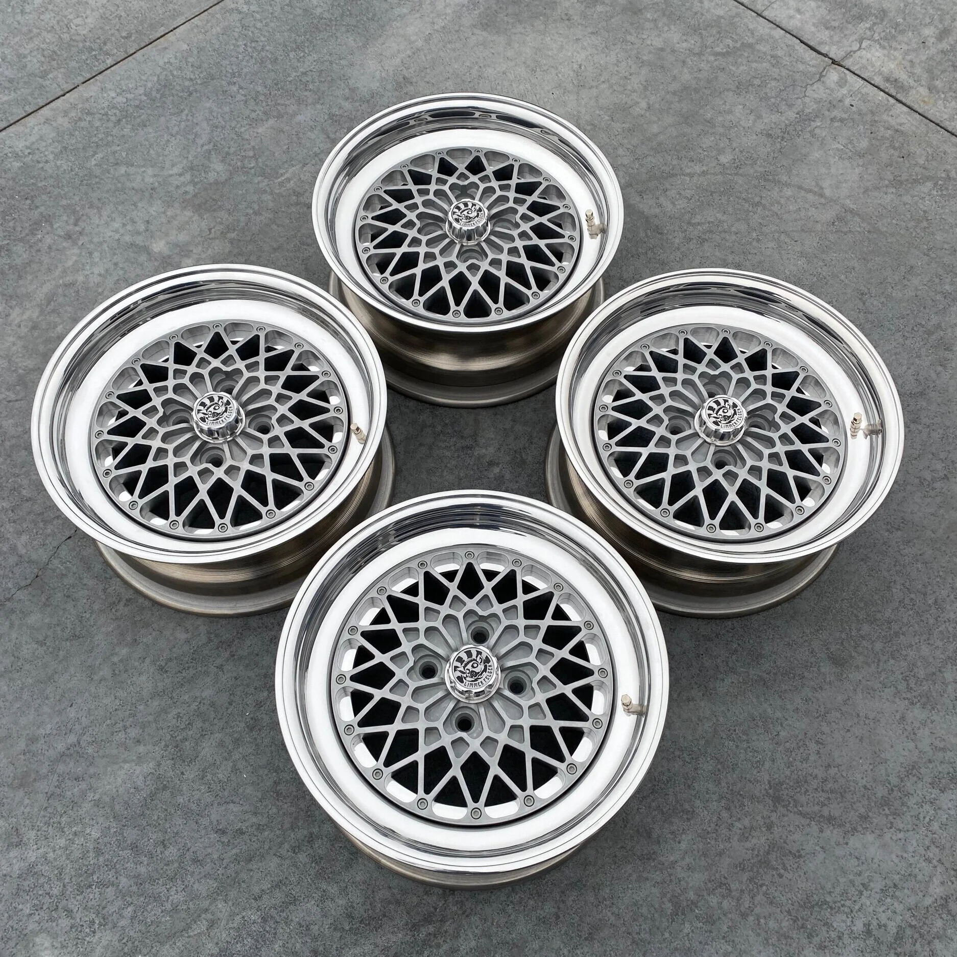 8F0D7D14-A016-4D70-8888-4F7809CFC174