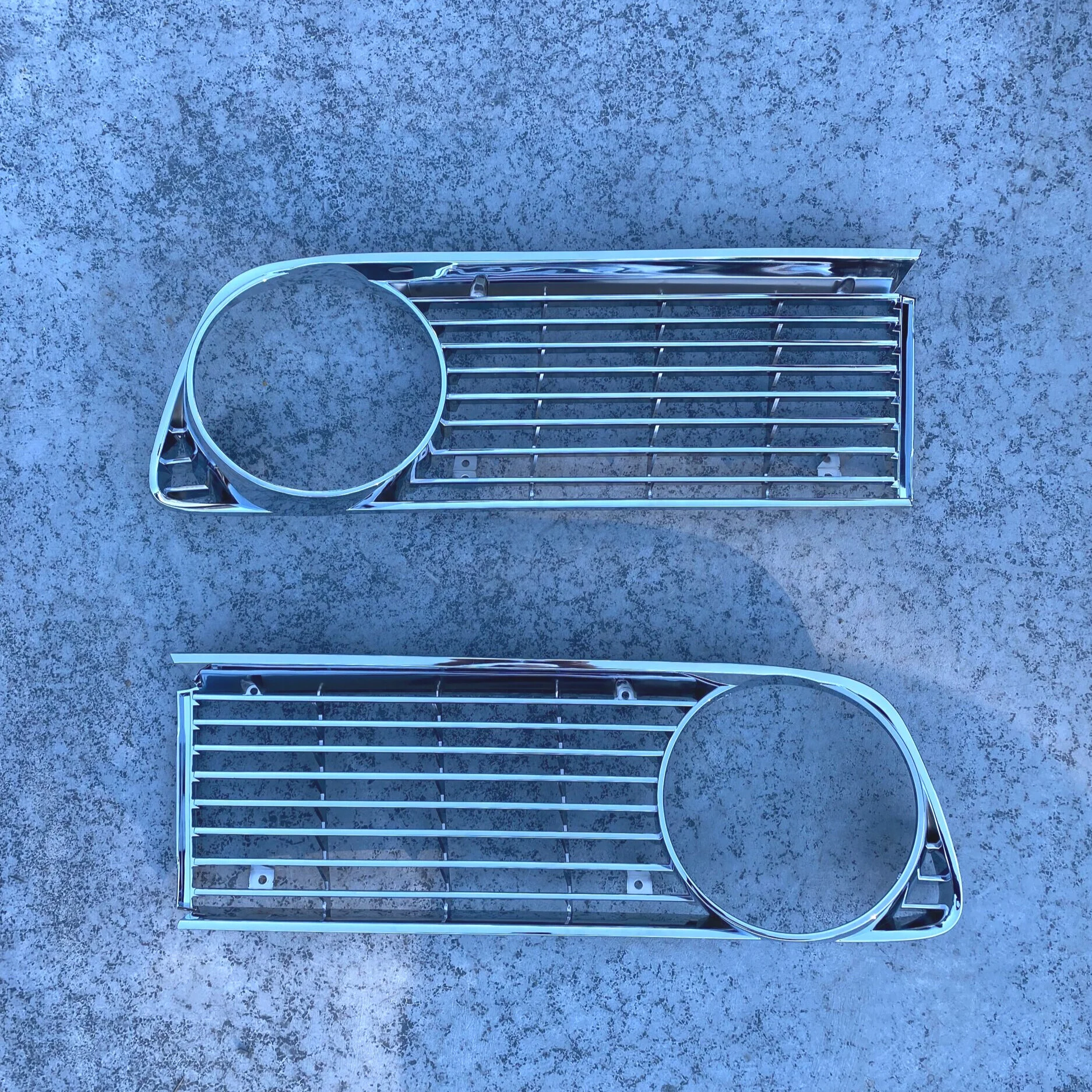 8F6C042E-12D6-40F1-A135-6FF7A48CB749