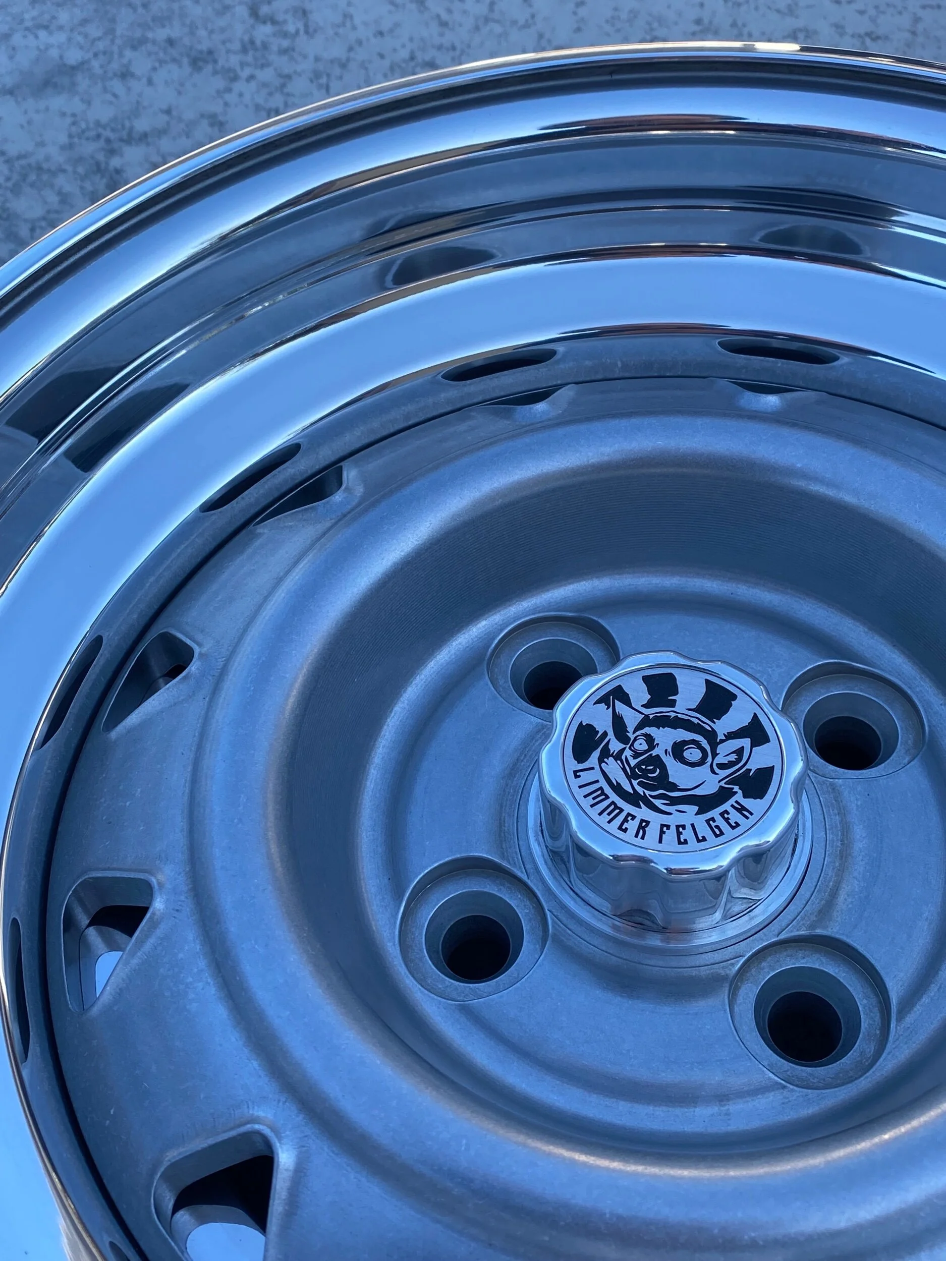 36C72967-F329-40E4-B8FE-FEF208289453