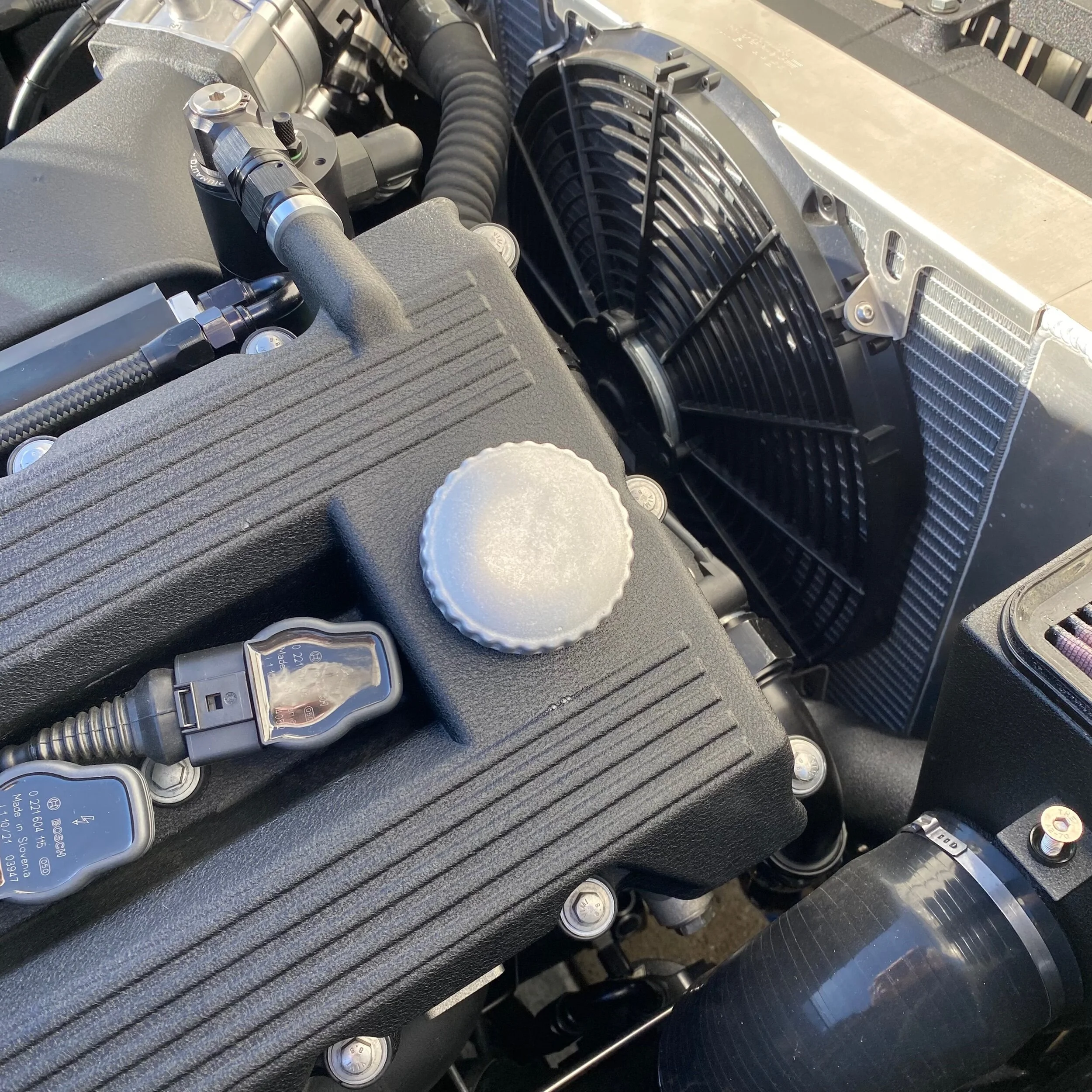 13D1BF0C-ED92-4E76-9DCD-E19A0B61BE95