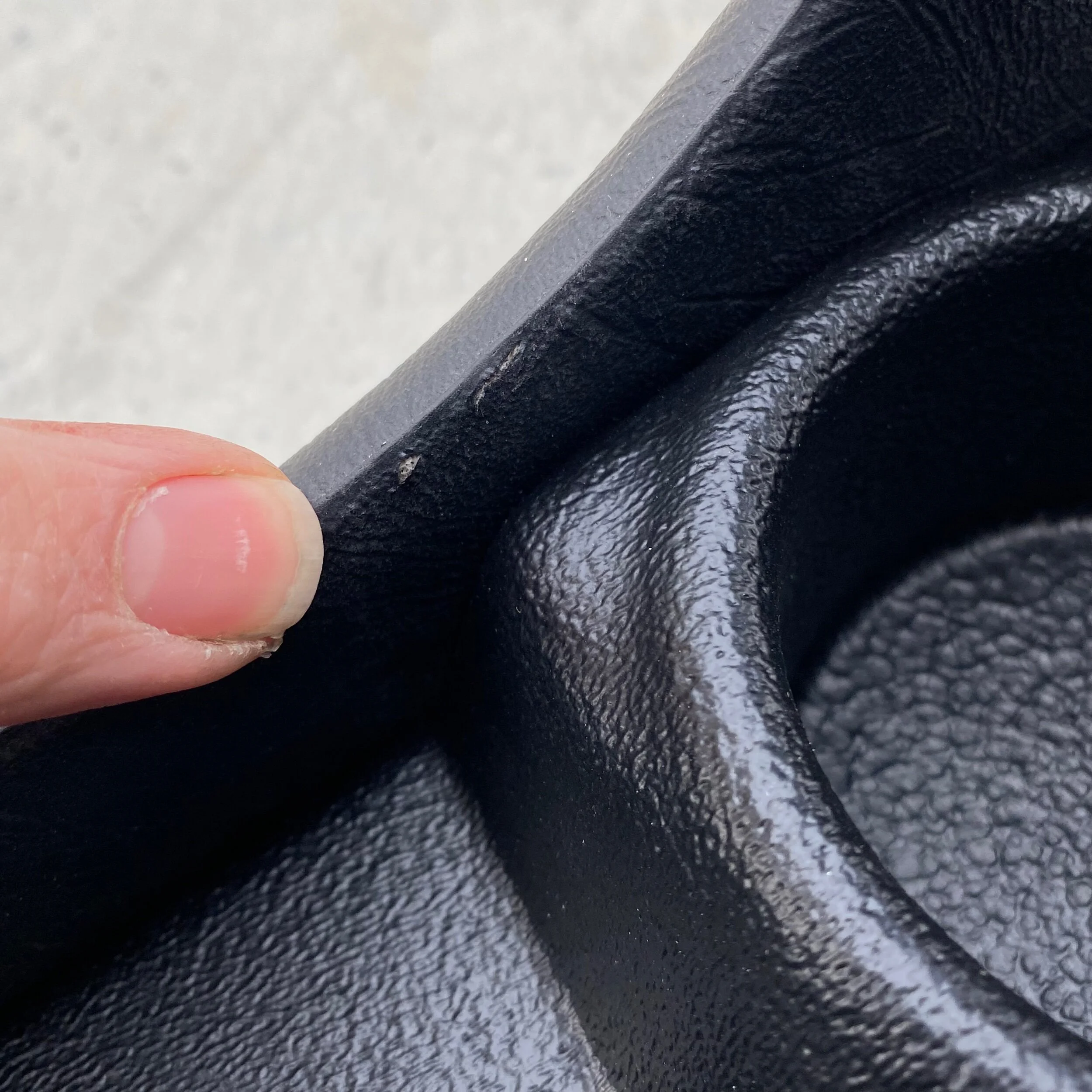 81EF9AD2-9879-47BD-8944-9E80CBFE6B7D