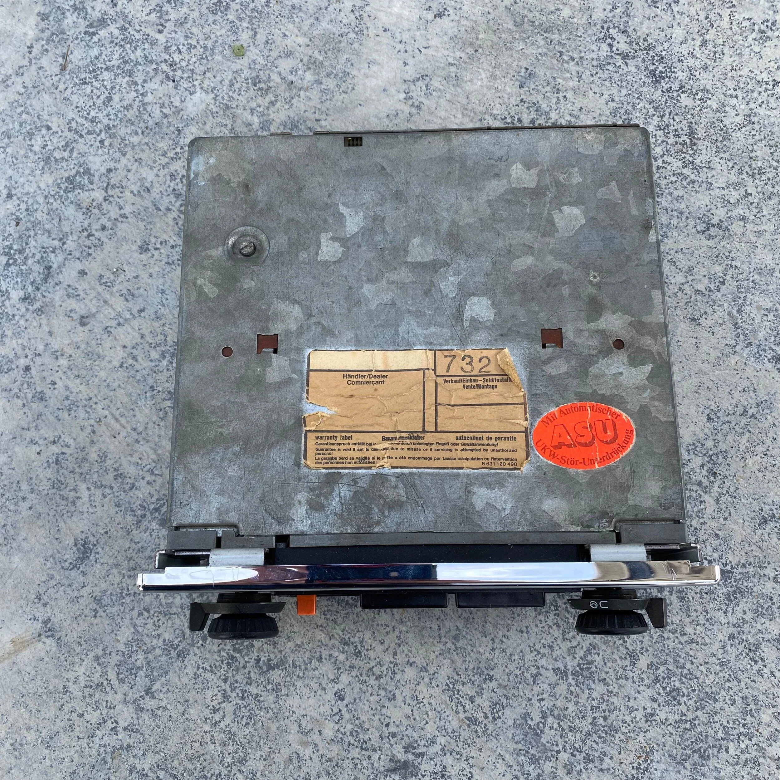 981D87A0-0BE1-4D50-965C-C790DBA91DA4