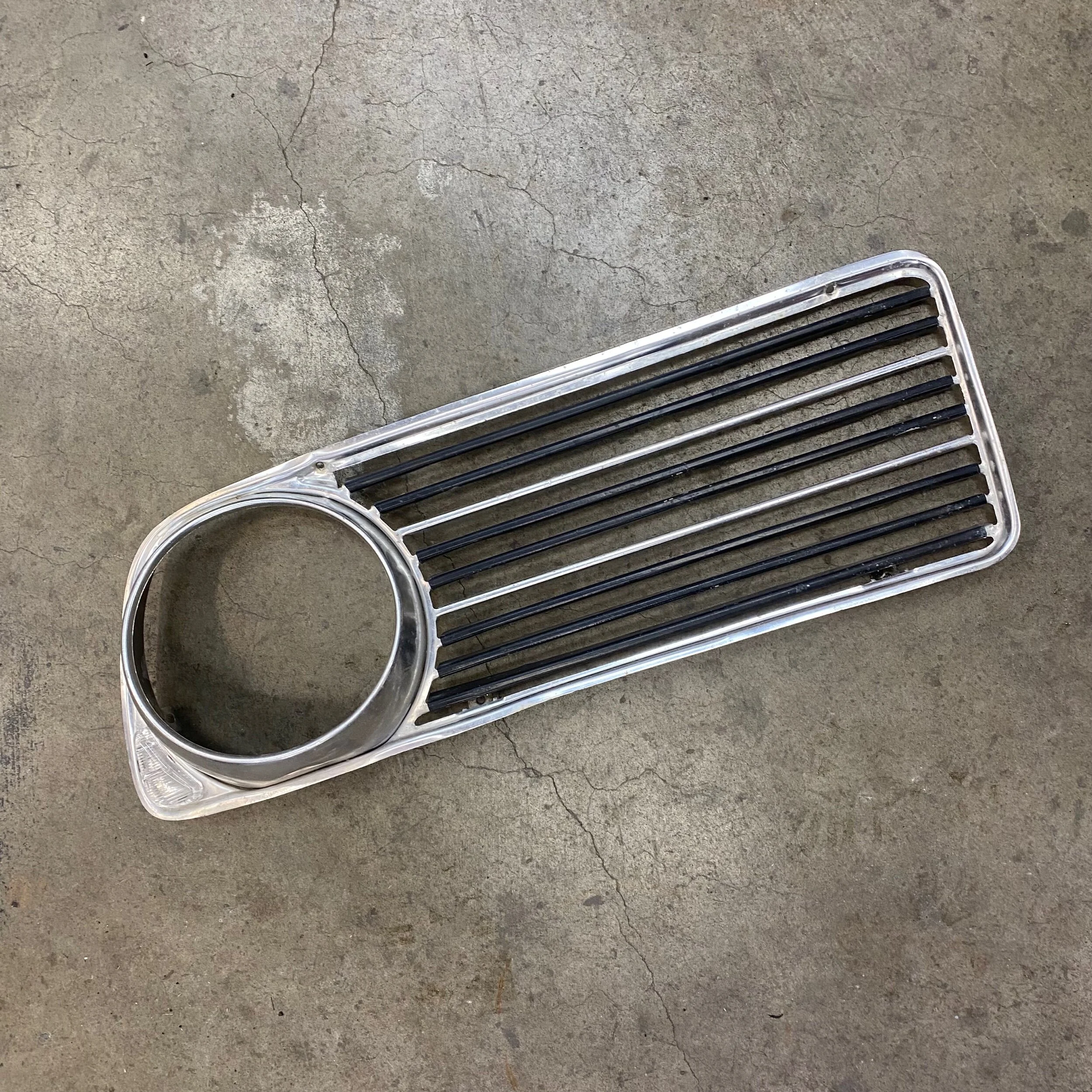 CE01E2C1-D299-485E-BA86-F153656F1523