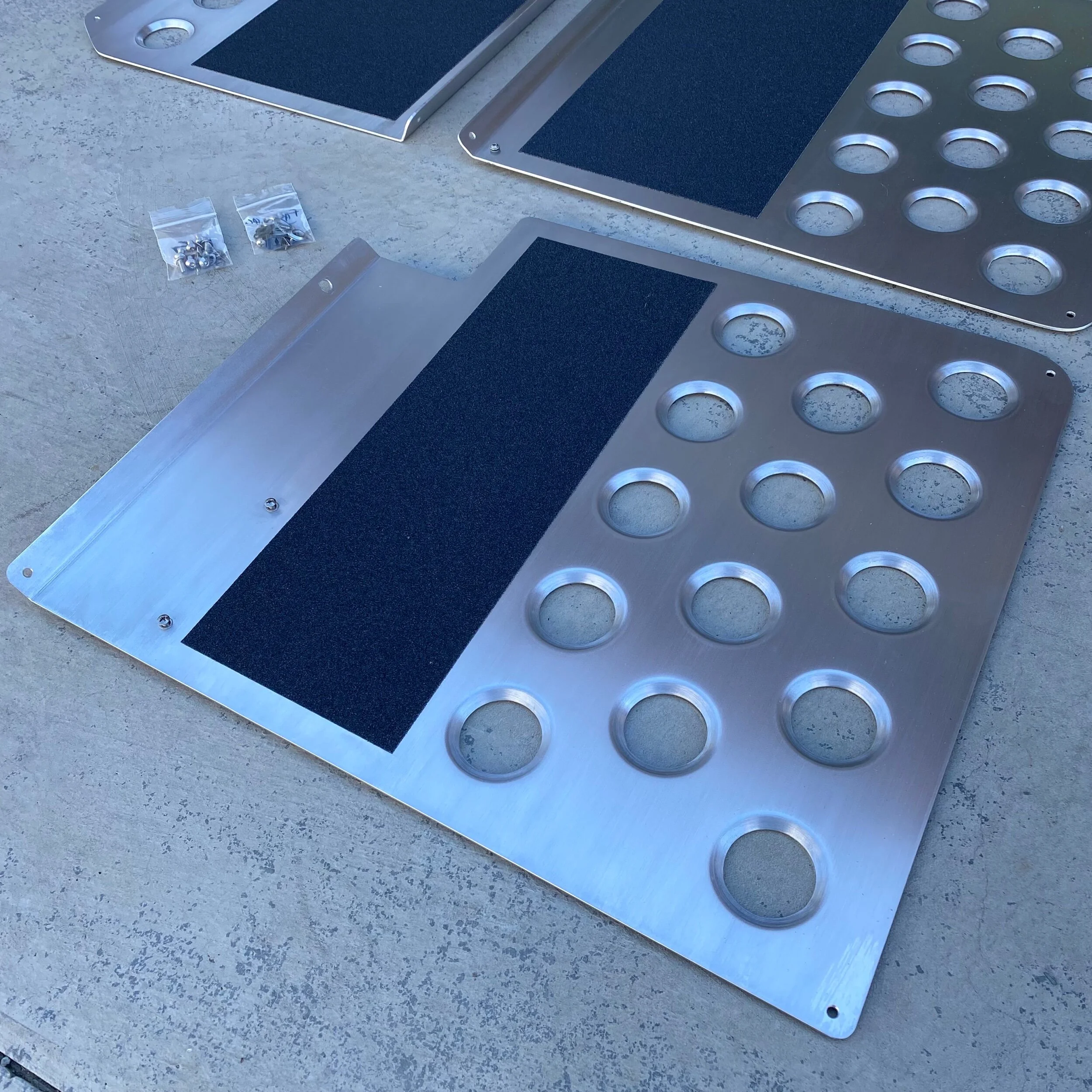 4F05D863-142F-421B-841D-C01002C91AF0