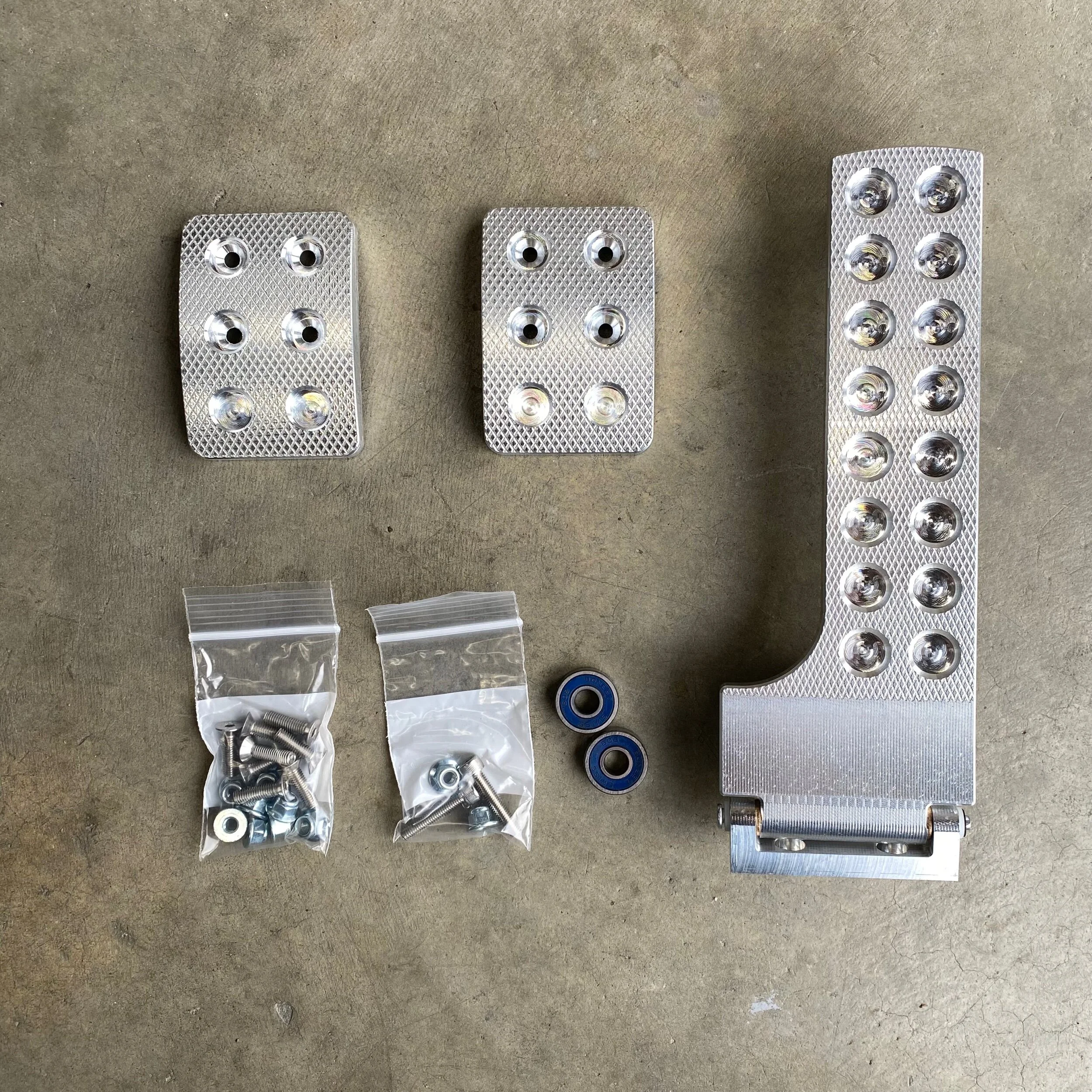 25CF0907-44D8-44C2-B2E4-FB081564A5A5