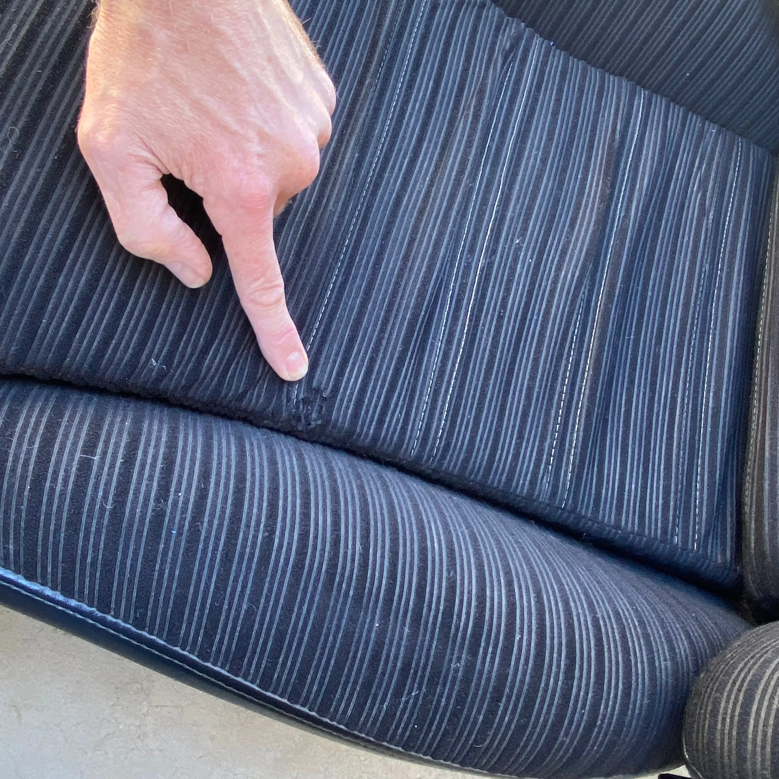 E23B8C04-6EF4-4F68-BC76-13C27434FCB0