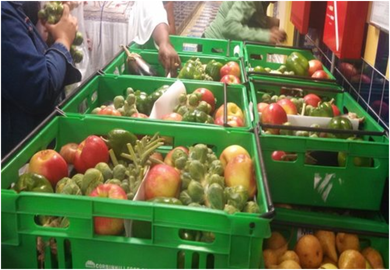 Farm Share distribution at Head Start, Brownsville, Brooklyn. Photo courtesy of Bedford Stuyvesant Restoration Corporation