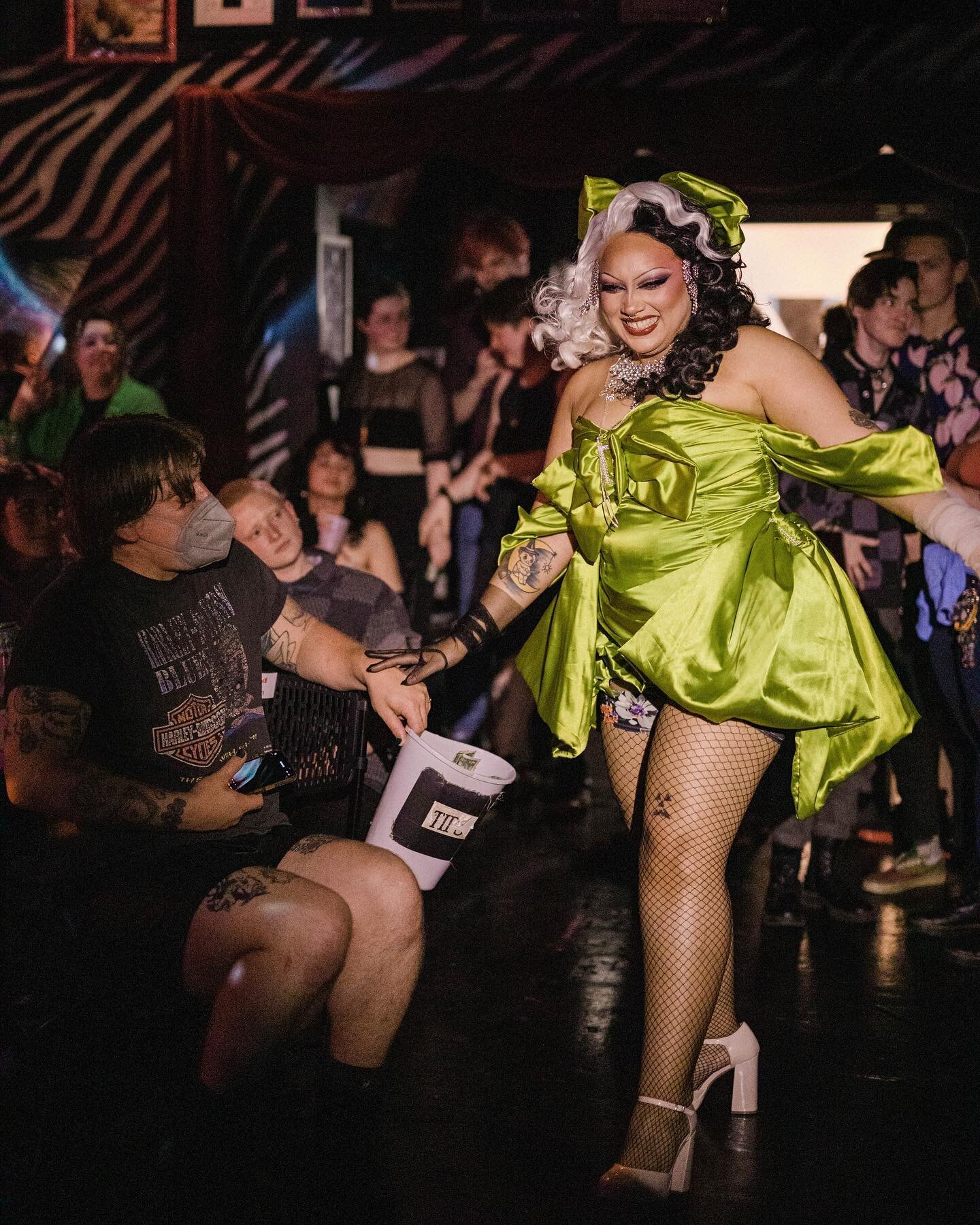 For the first time to the PRIDEFEST stage, SIICHELE 🤩

📸 @garrett_ann