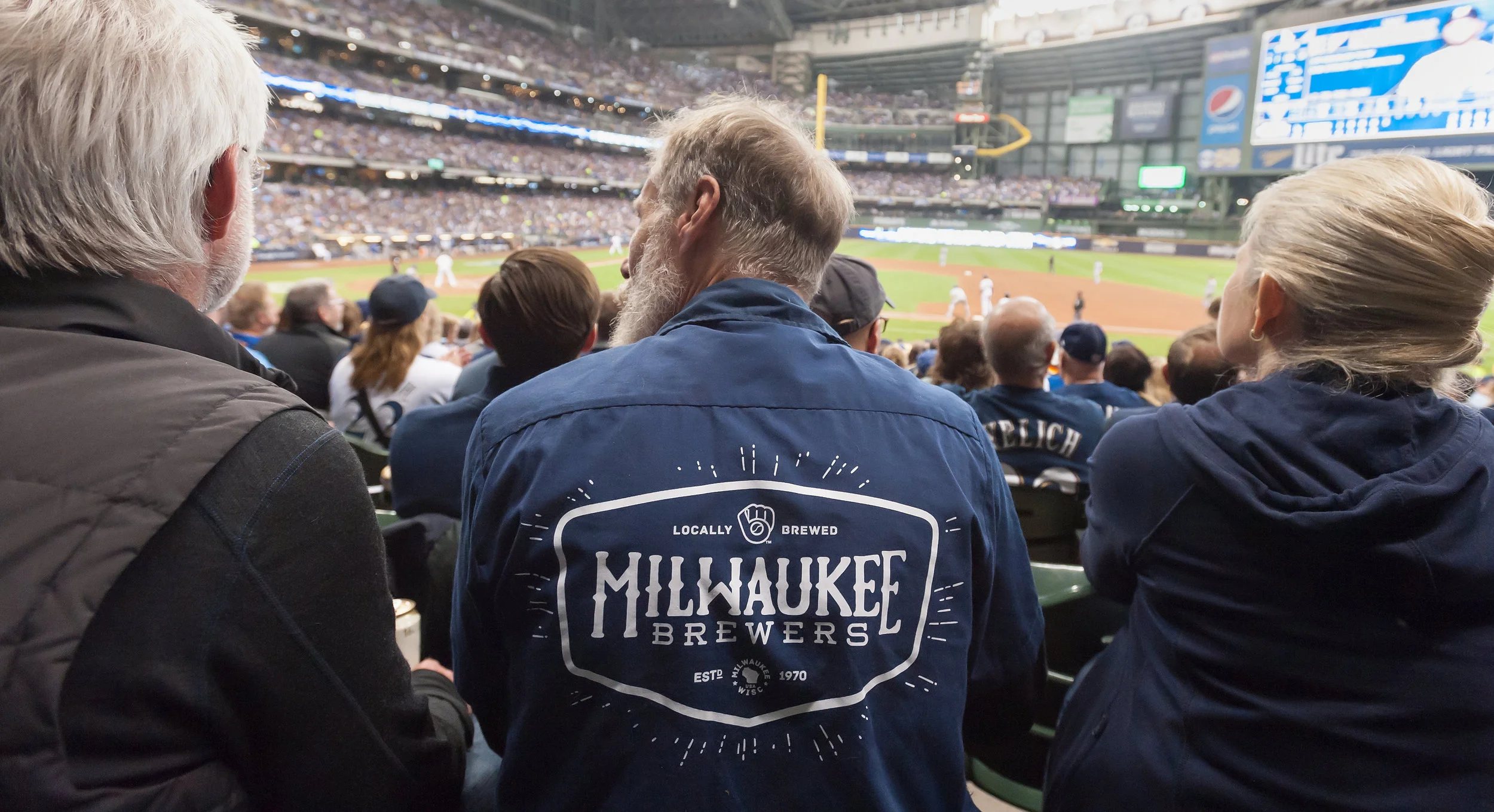 Fans18RS1024.jpg