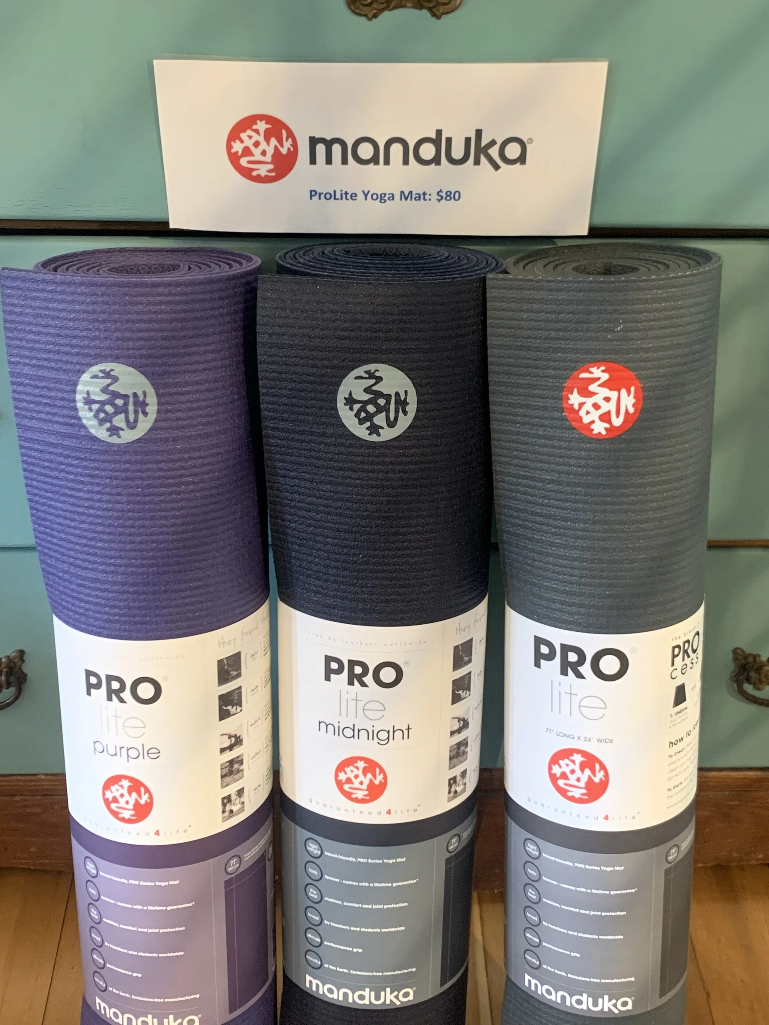 manduka prolite yoga mat