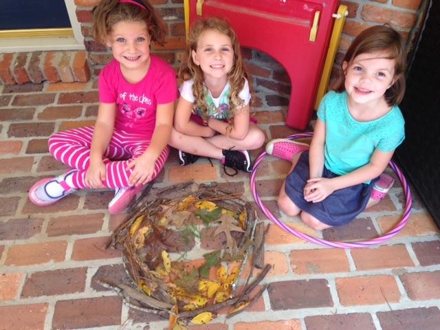 Even when art class was over, nature circles kept cropping up all over the playground during recess!