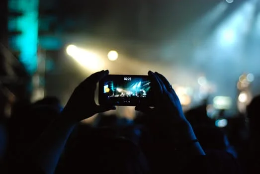 Know Your concert  Rights, Man: 4 Legal Issues to consider at a show