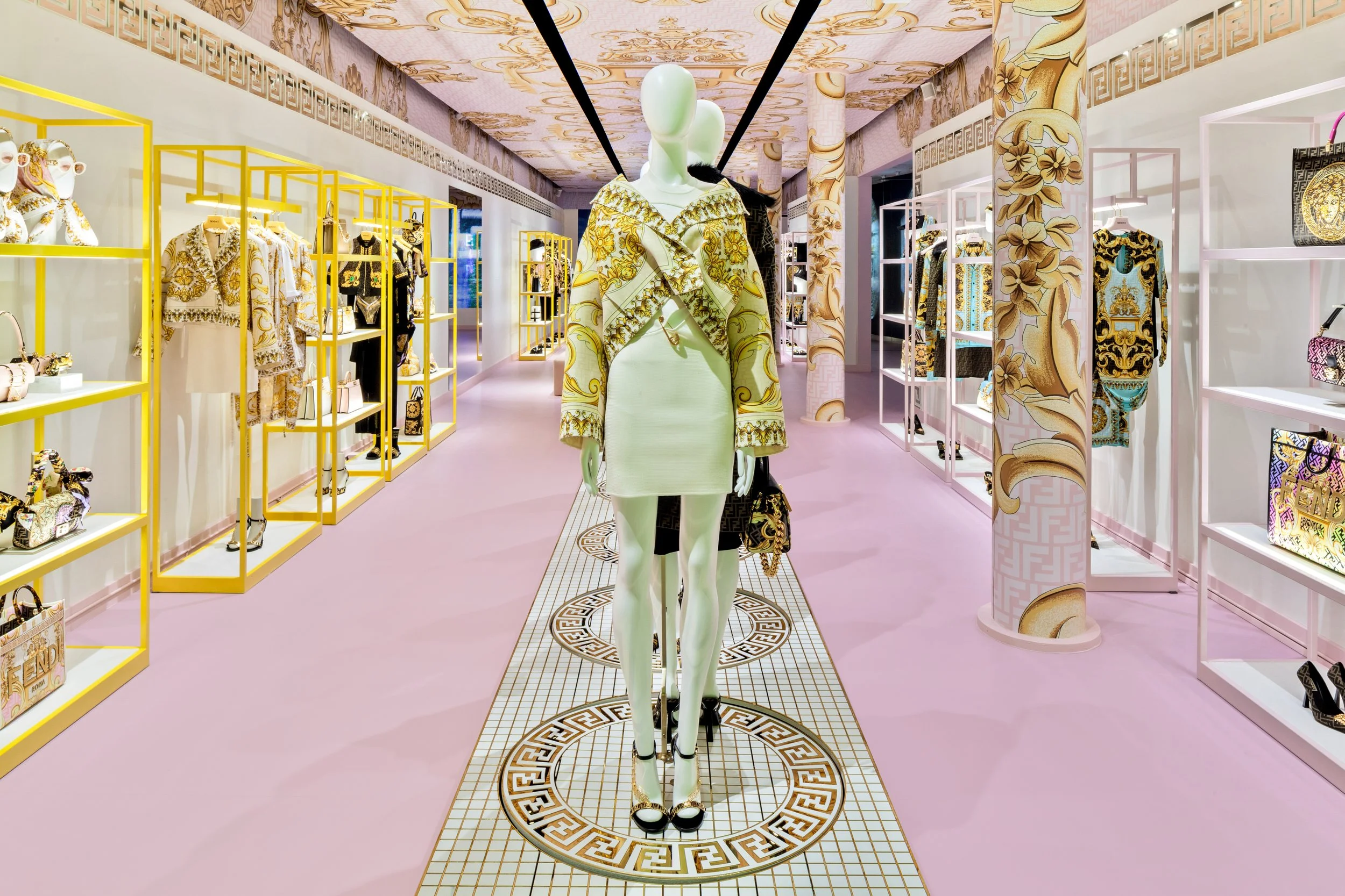 FENDACE_Soho_Popup-1.jpg