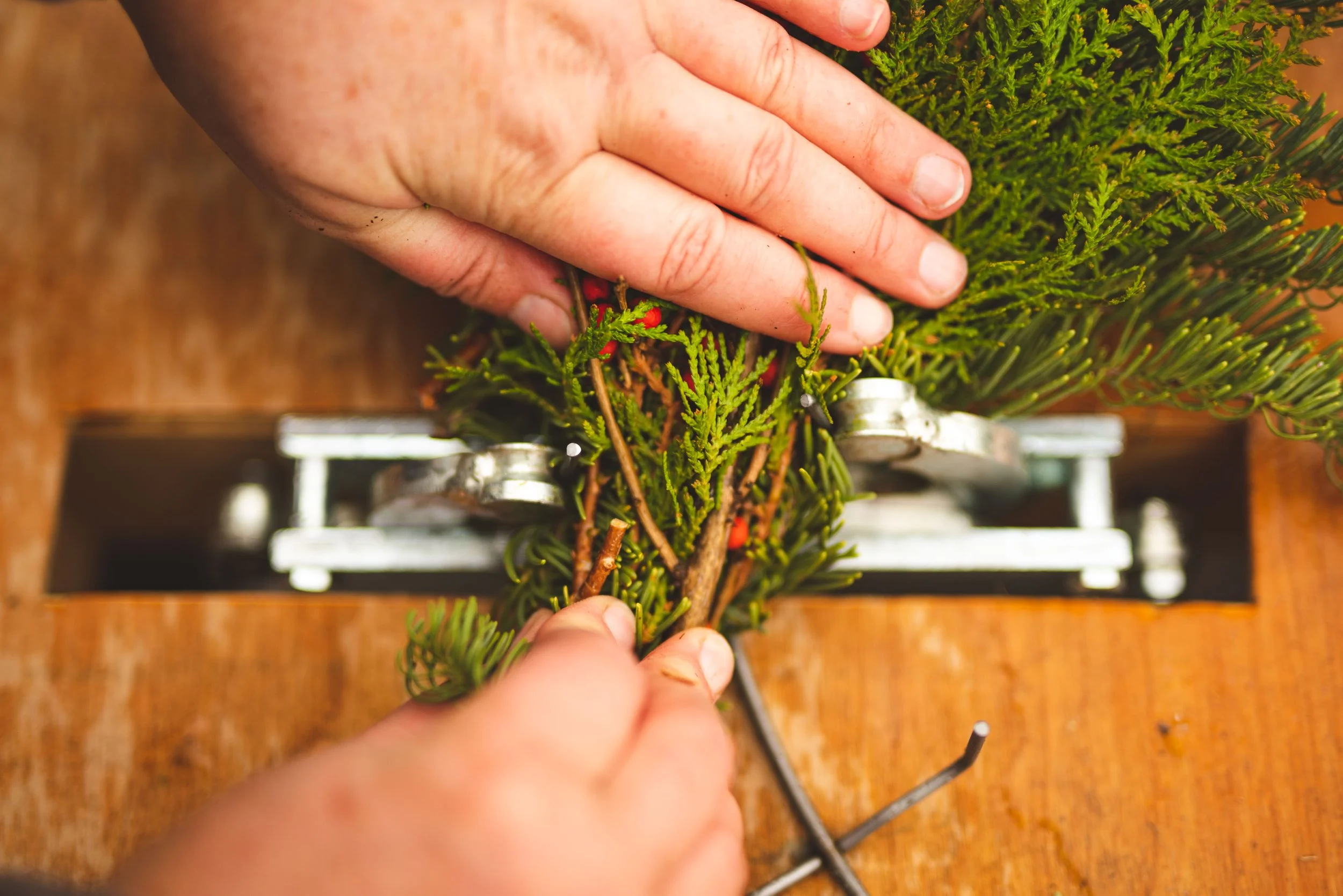 Nitty Gritty Wreath Making for the FlowerFarmerFlorist — Sierra