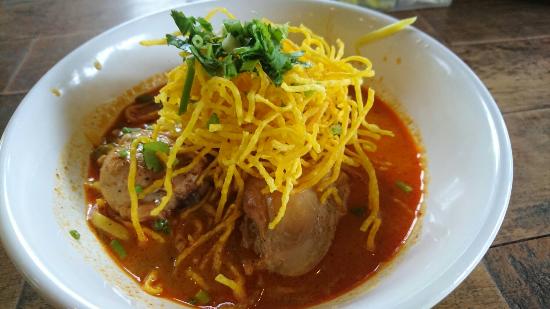 Delicious Khao Soy at Khow Soy