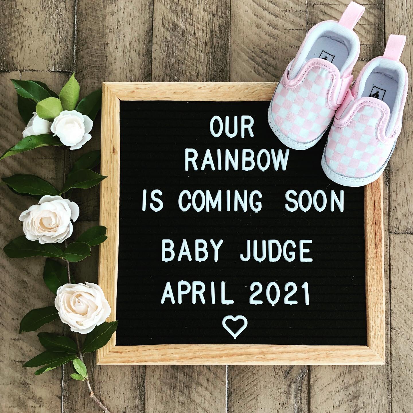 For everyone who&rsquo;s been asking...😘 We couldn&rsquo;t be more excited to announce the arrival of our baby GIRL 🎀👧🏼🎀