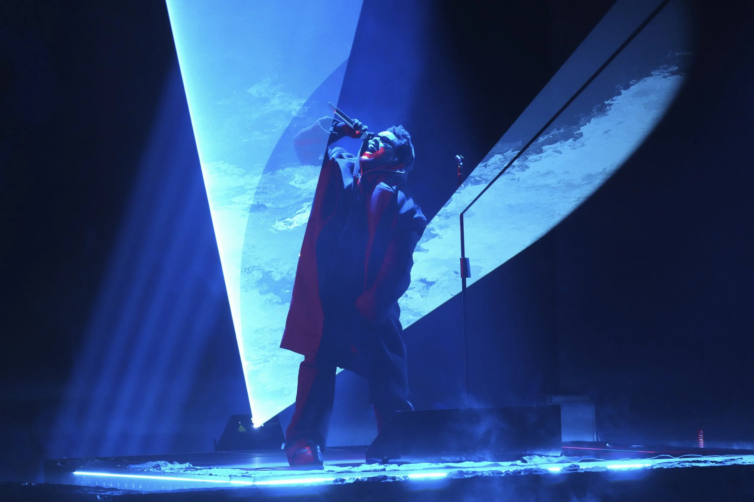  The Weeknd performs during the 67th annual Grammy Awards on Sunday, Feb. 2, 2025, in Los Angeles. (AP Photo/Chris Pizzello) 