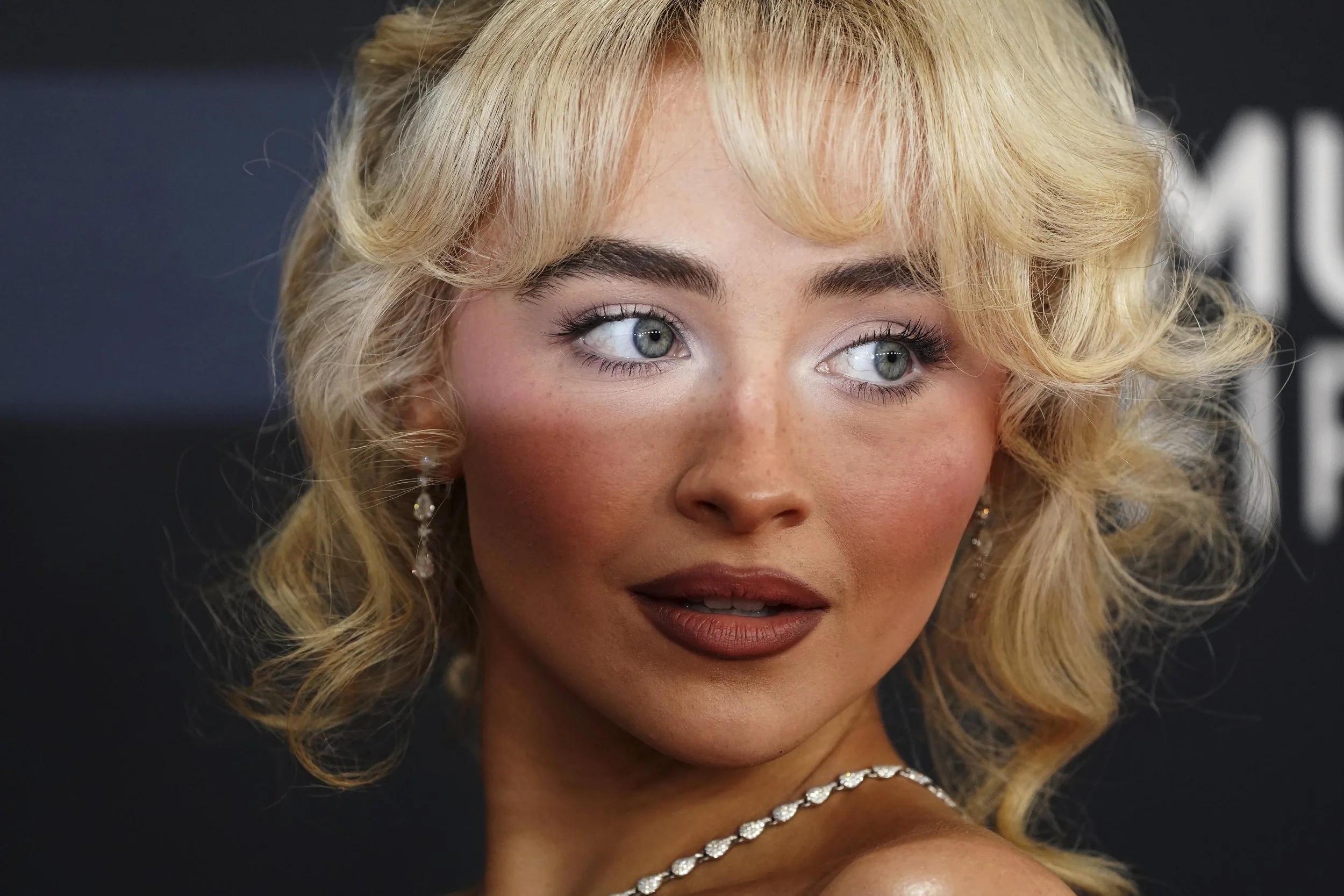  Sabrina Carpenter arrives at the 67th annual Grammy Awards on Sunday, Feb. 2, 2025, in Los Angeles. (Photo by Jordan Strauss/Invision/AP) 