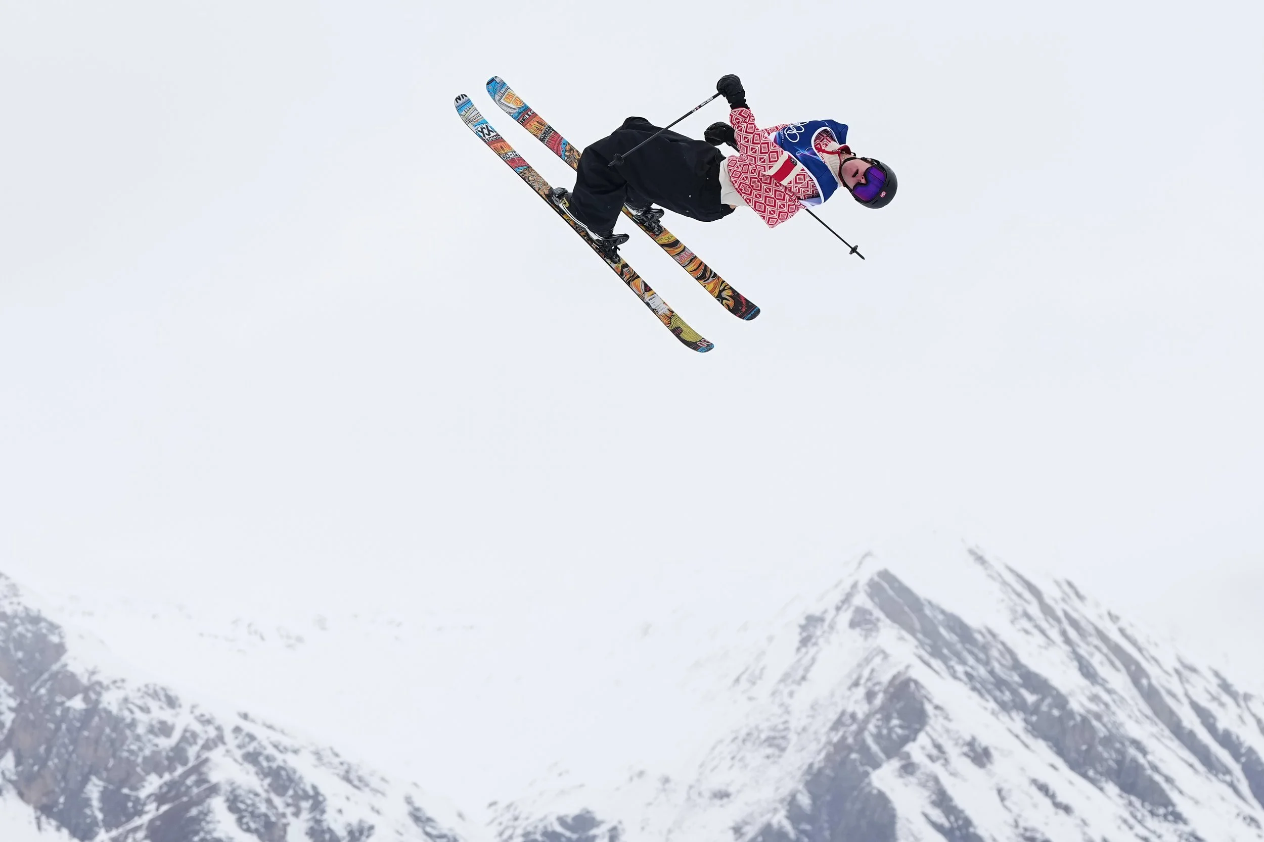  Norway's Birk Ruud competes during the men's freestyle skiing slopestyle finals at the 2026 Winter Olympics, in Livigno, Italy, Tuesday, Feb. 10, 2026. (AP Photo/Gregory Bull) 