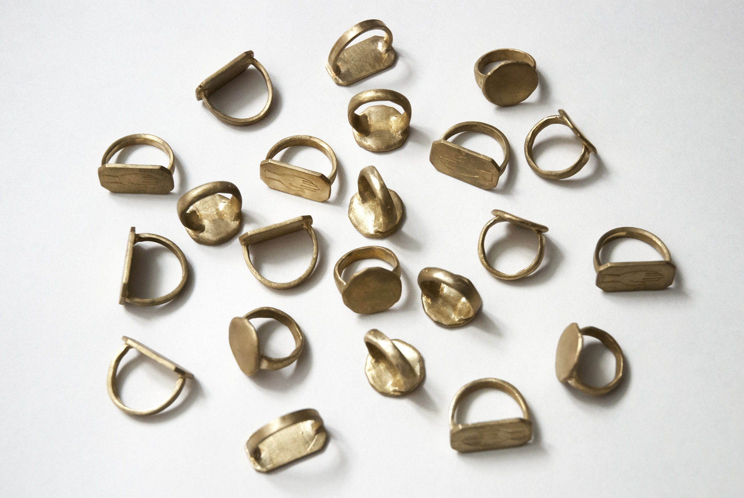 Bronze (rings)