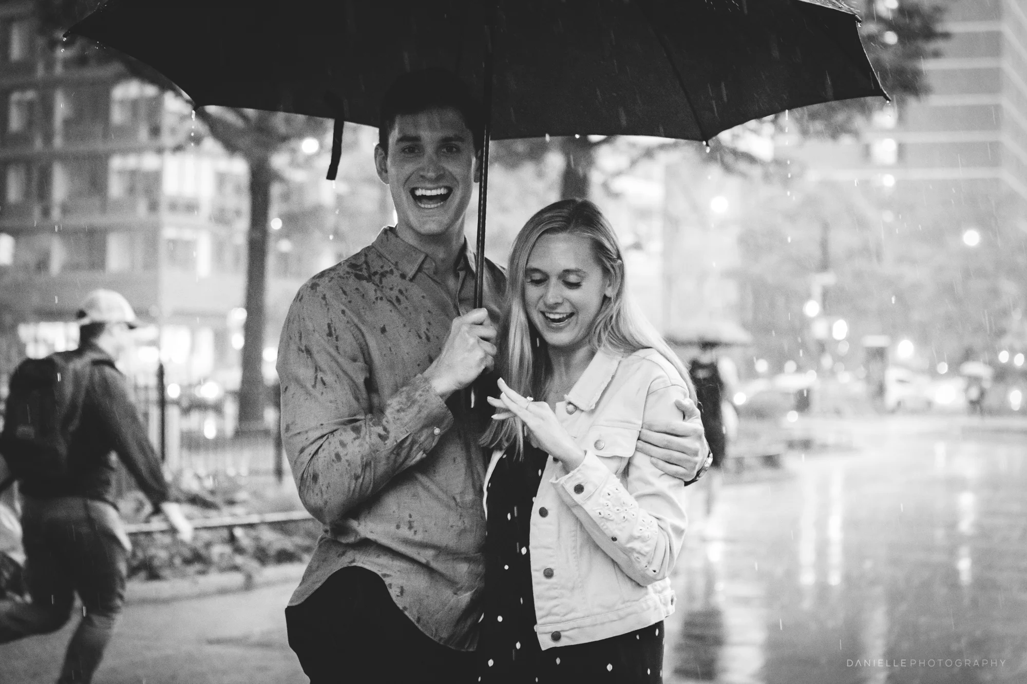 @DaniellePhotographySA_engagement_proposal_Sean_New_York-25.jpg