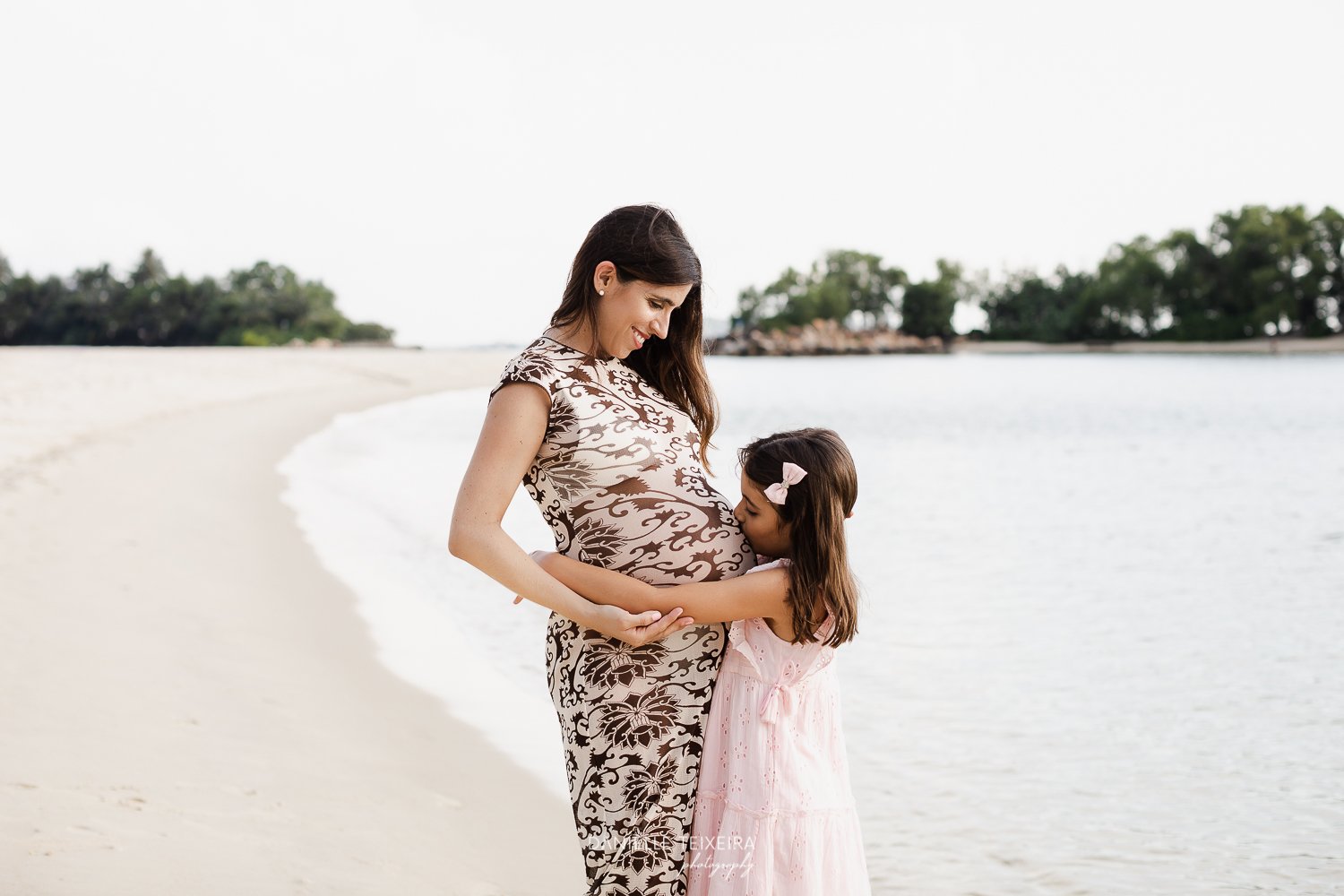 @DanielleTeixeira_Maternity_Photos_Sentona_Beach_Julia-7.jpg