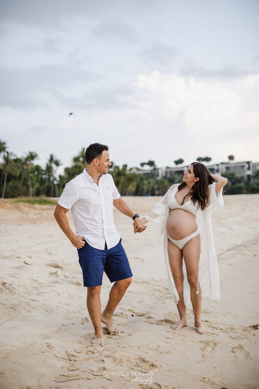 @DanielleTeixeira_Maternity_Photos_Sentona_Beach_Julia-77.jpg