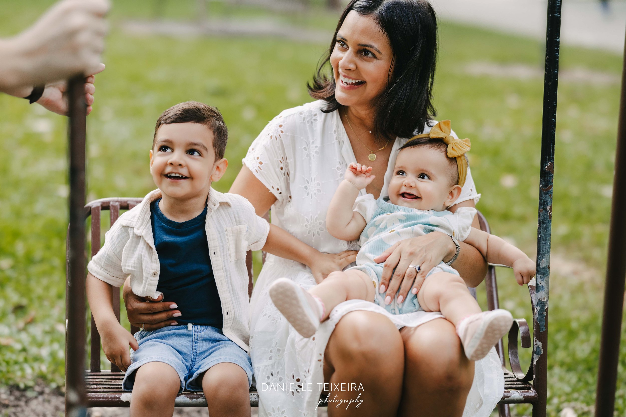 @DanielleTeixeira_Family_Photoshoot_Fort_Canning_Park_Reena-83.jpg