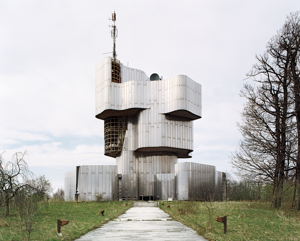 Petrova Gora - image by Jan Kempenaers - monument by Vojin Bakic
