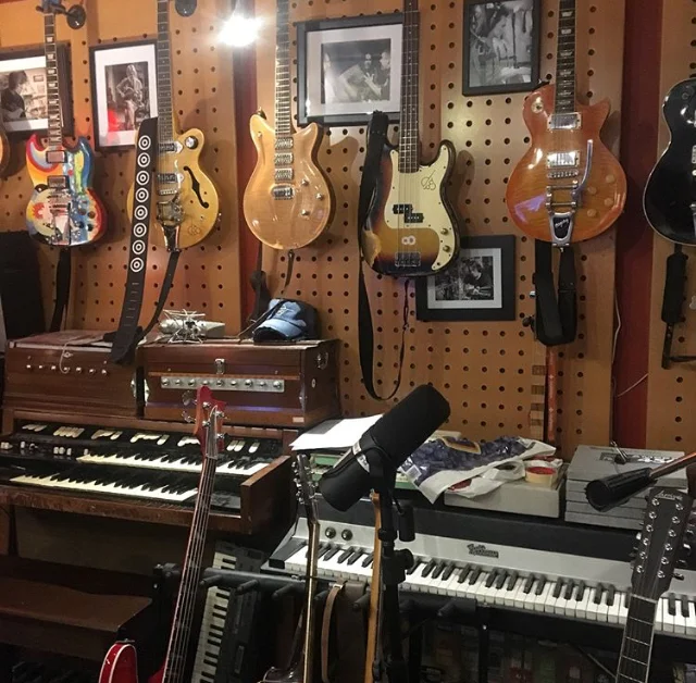 Love Hertz studio
