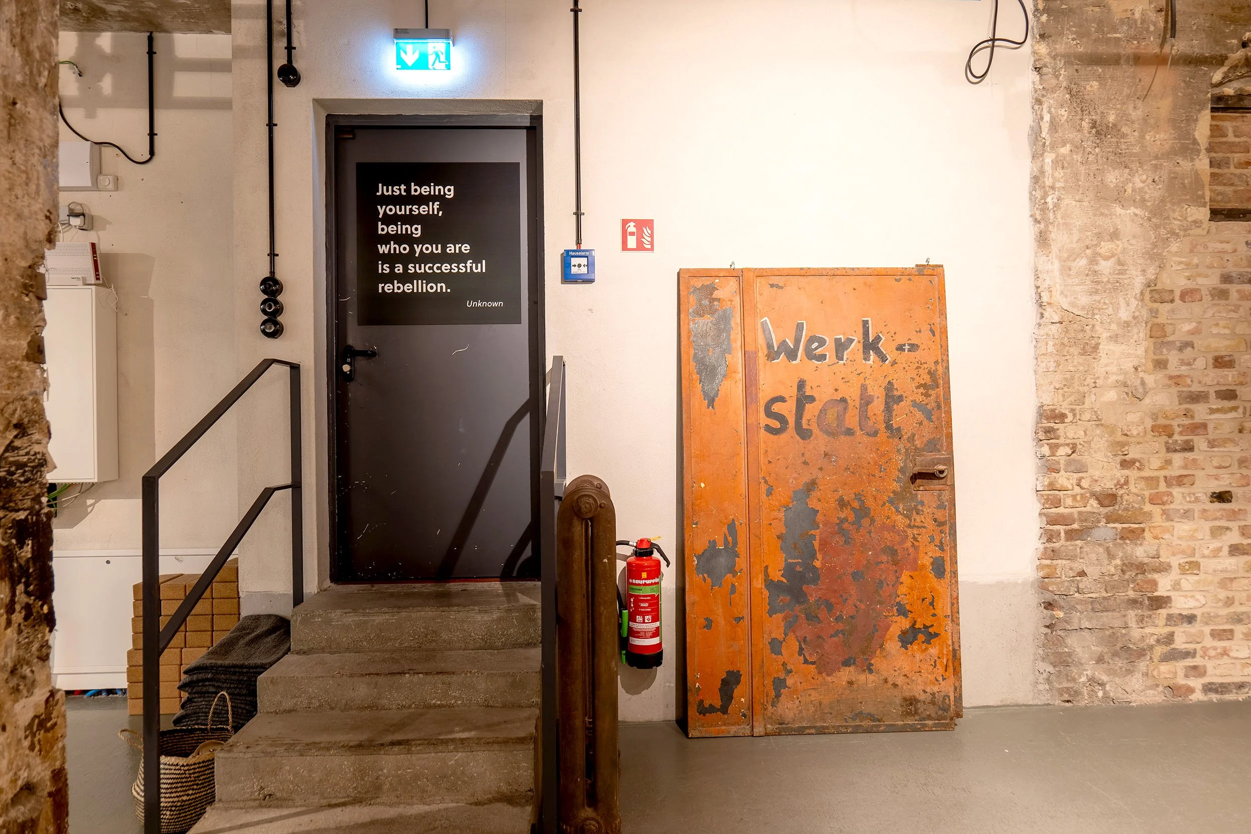 YOGA_REBELLION_Mitte_0013.jpg
