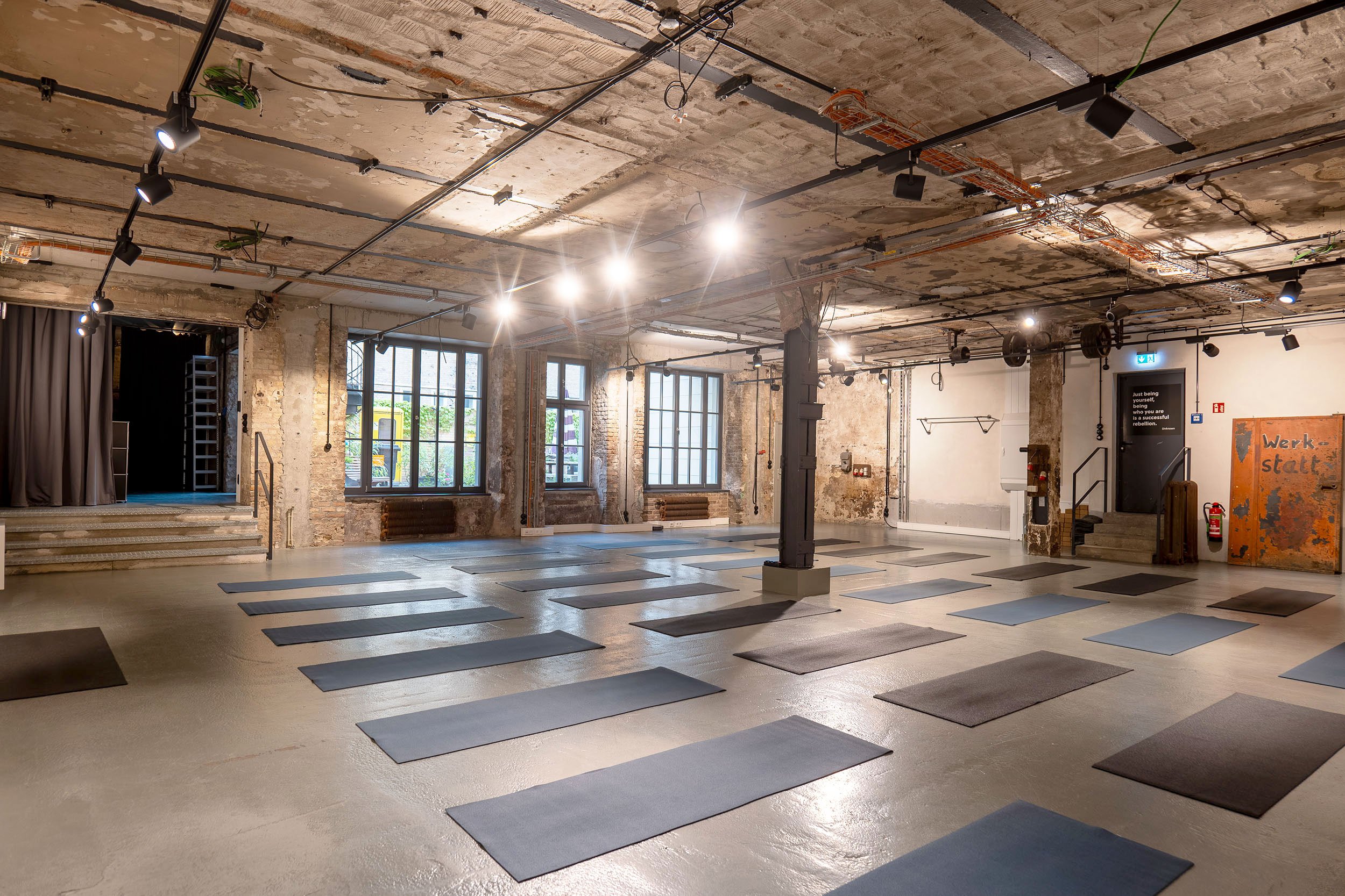 YOGA_REBELLION_Mitte_0005.jpg