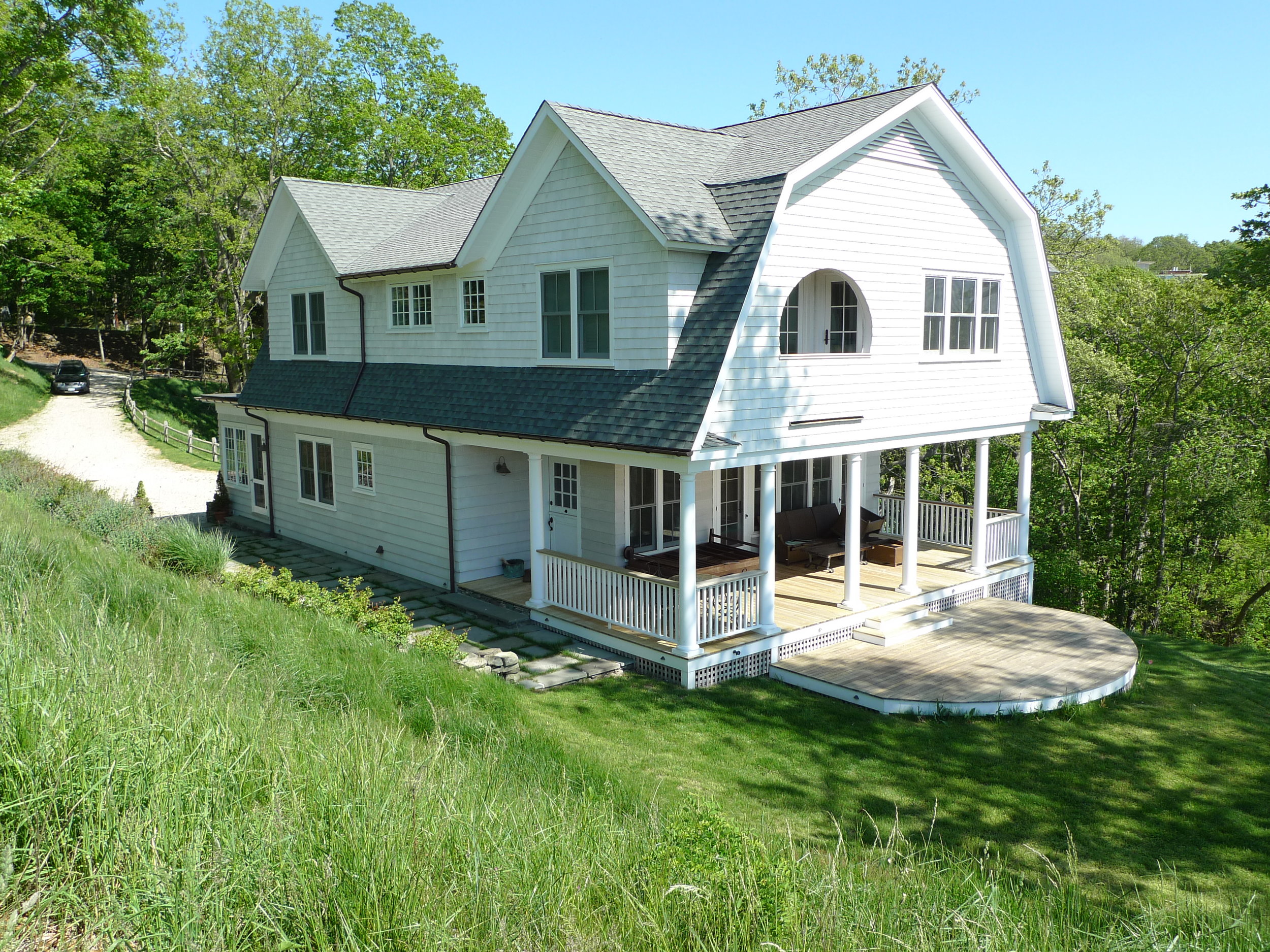 Shelter Island Gambrel Side View