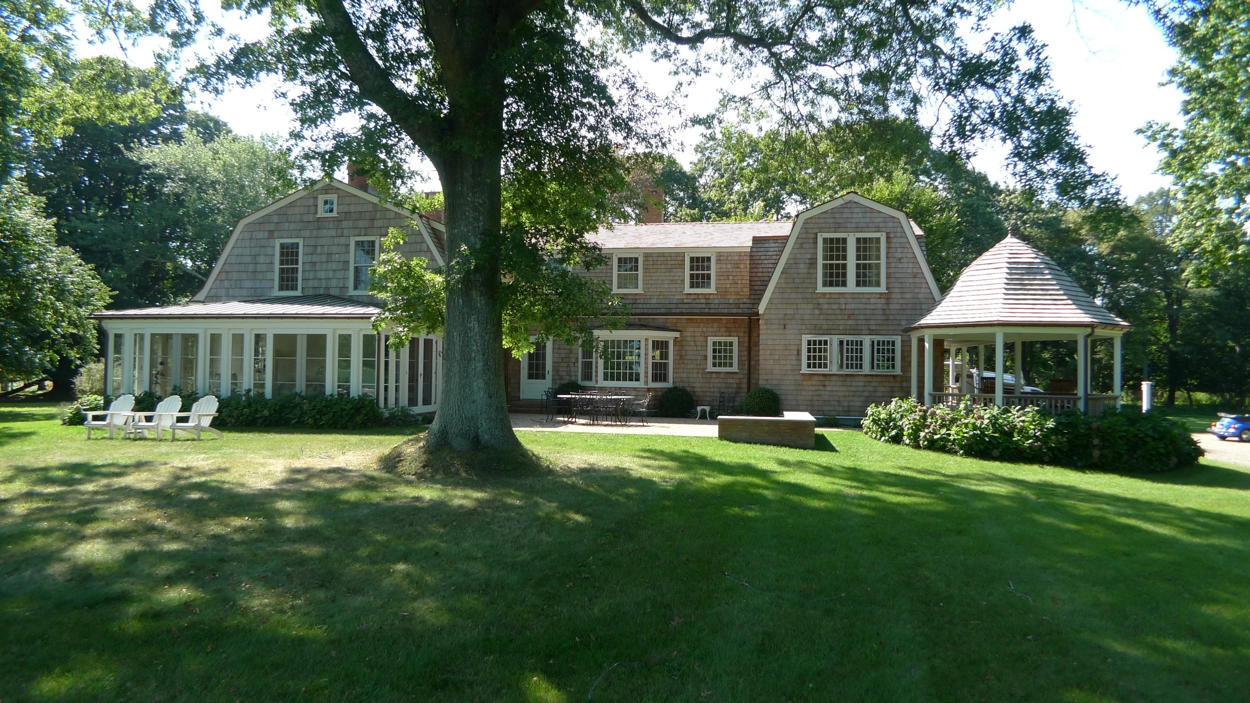 1776 Colonial