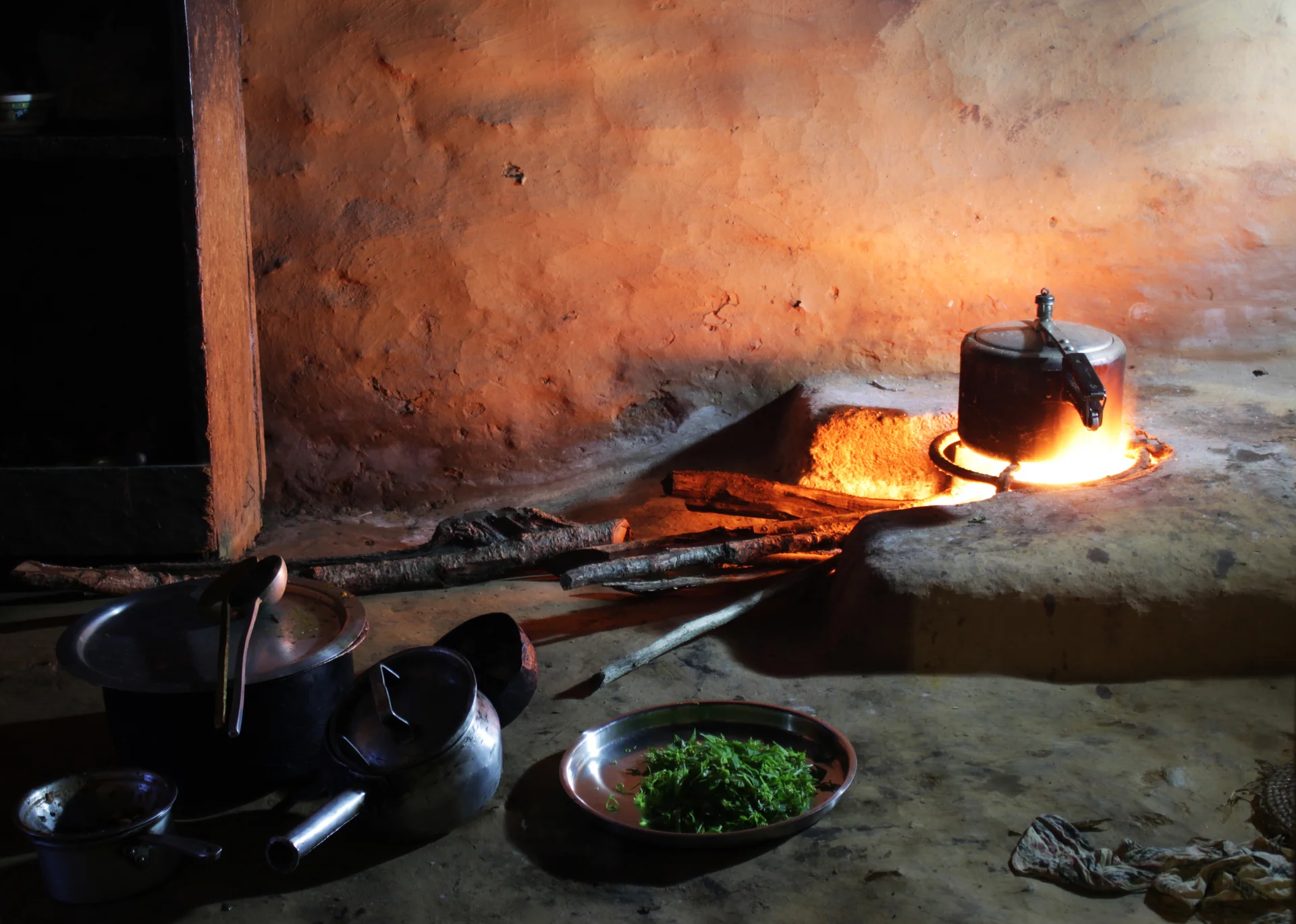 The mud kitchen - Lwang village, Nepal