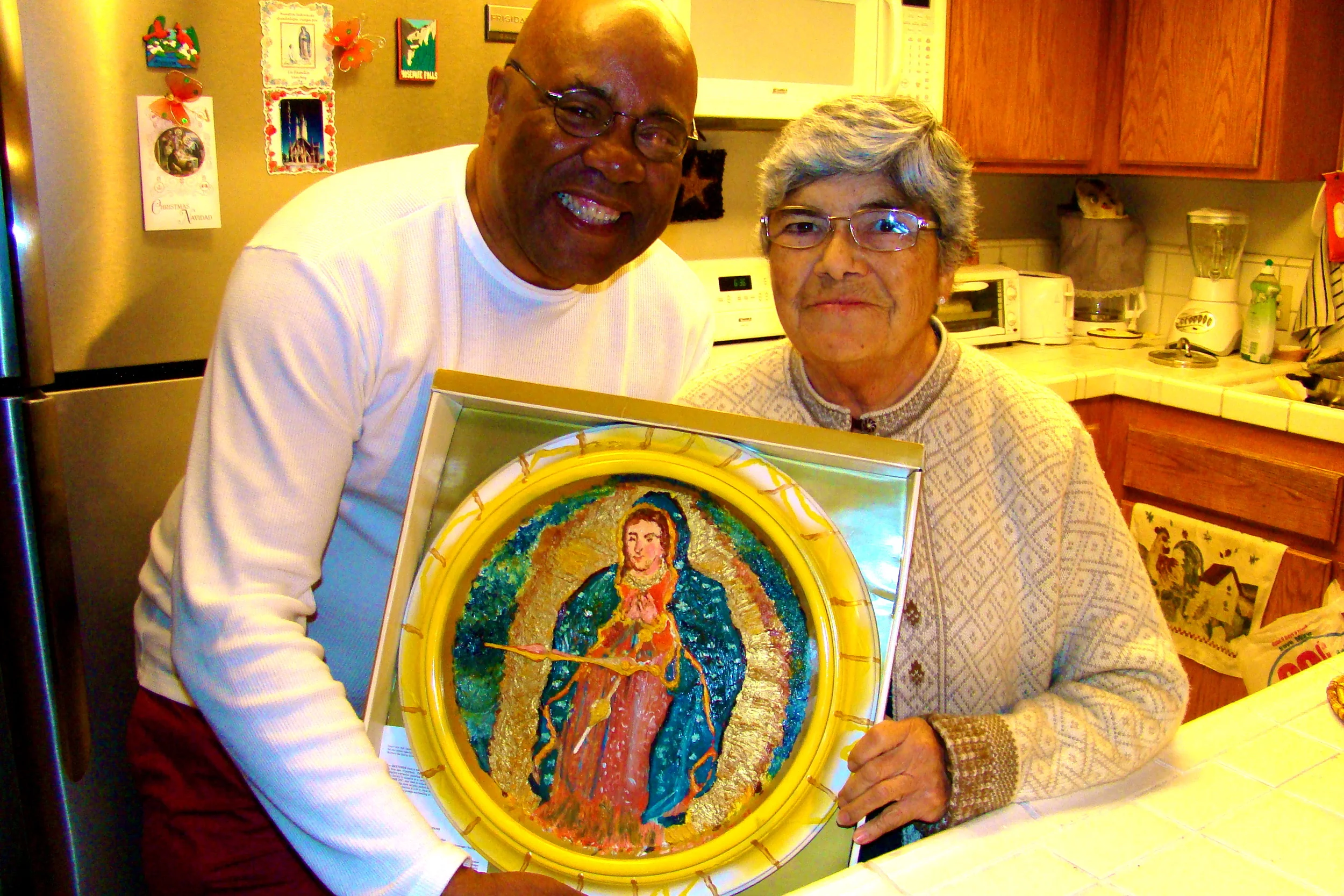 GLENN< CONCHITA & HER CLOCK